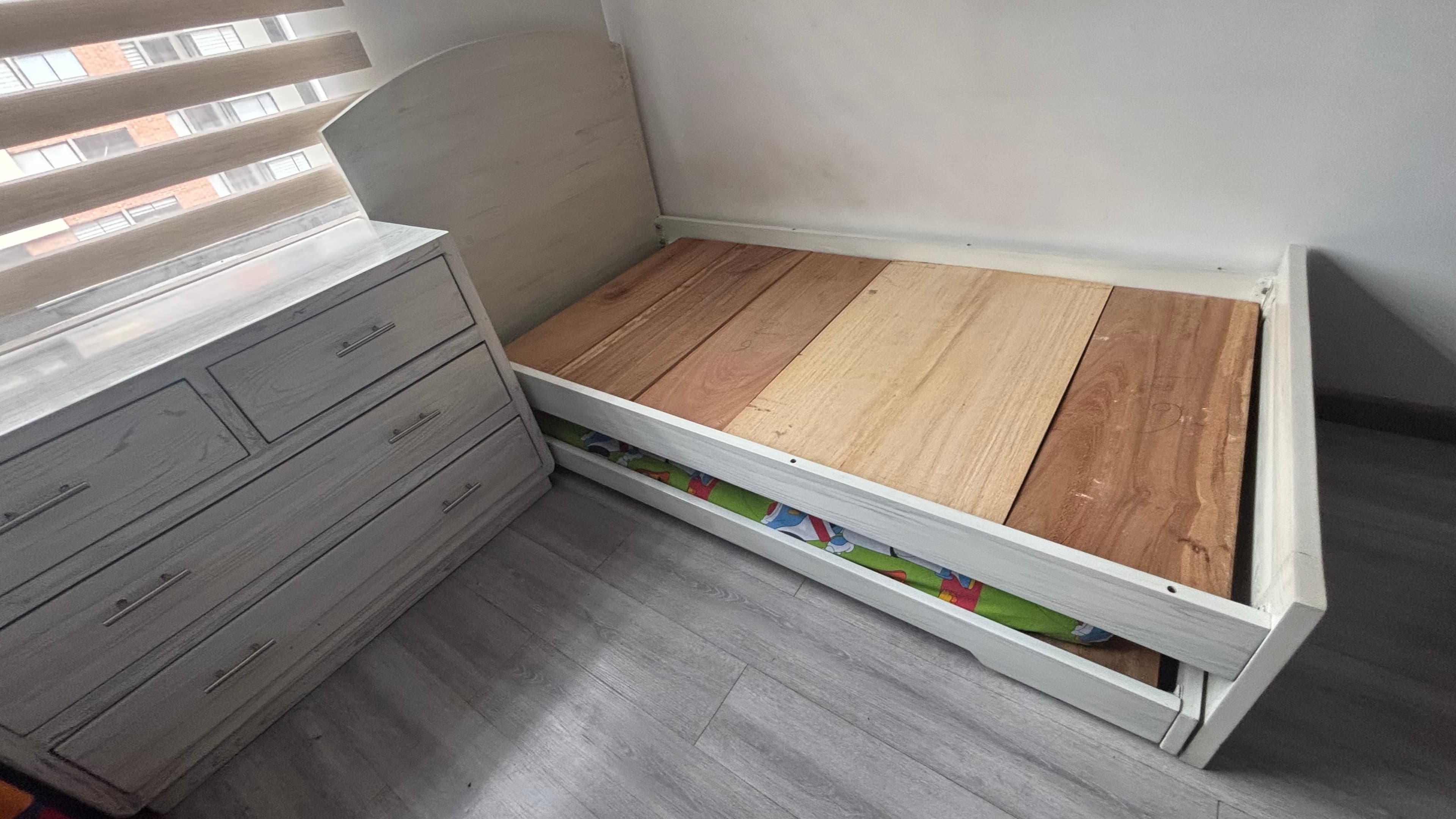 imagen de producto Cama con nido tsin colchón