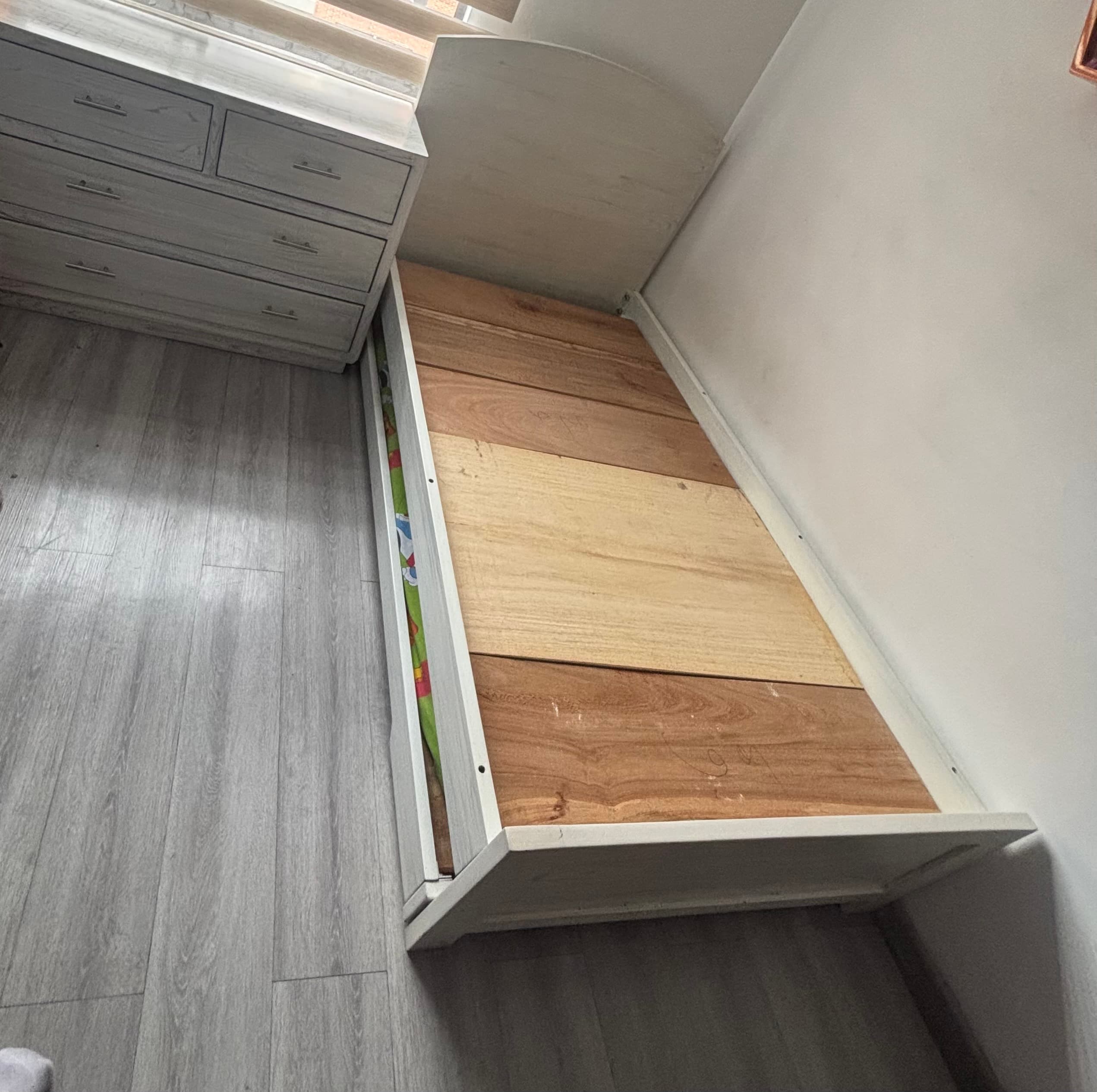 imagen de producto Cama con nido tsin colchón