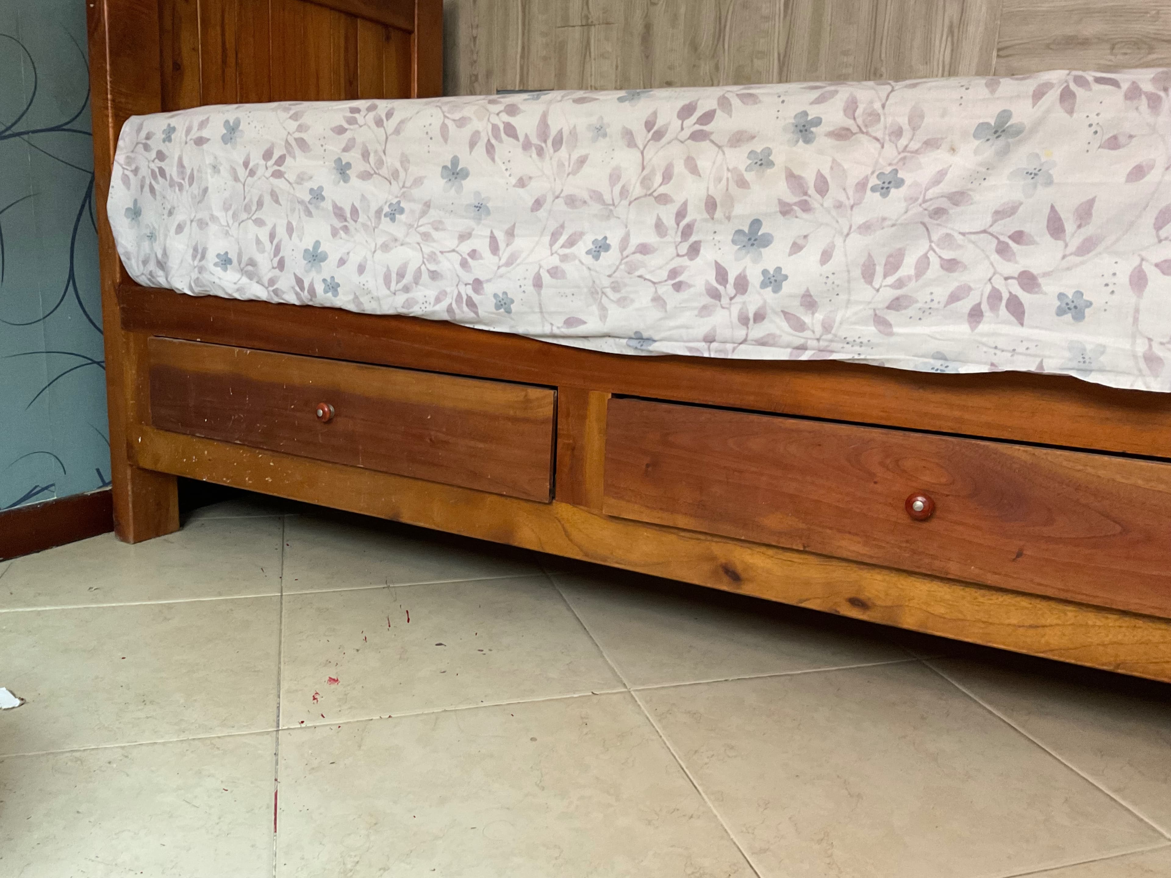 imagen de producto Cama con colchón