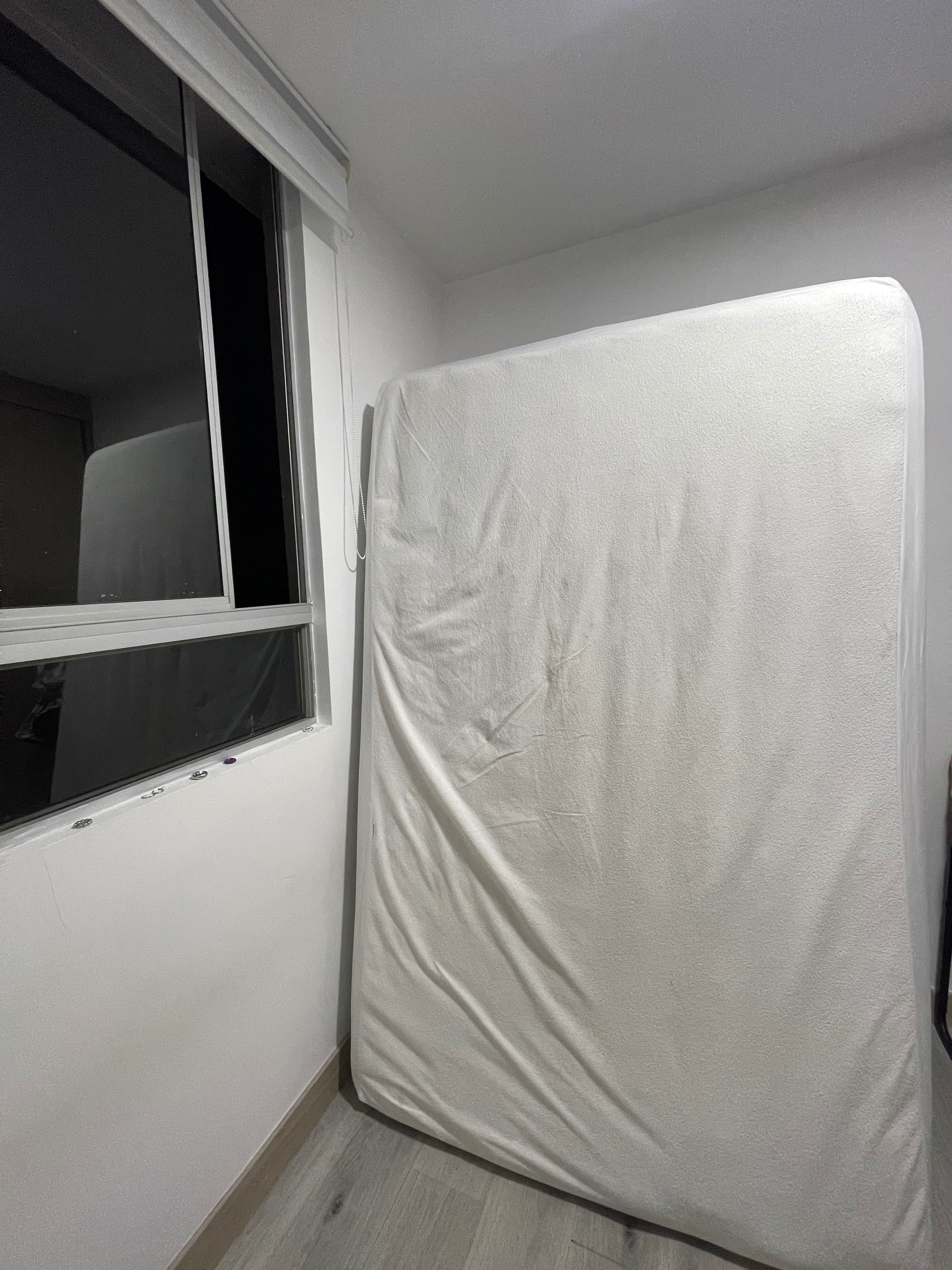 imagen de producto Cama con colchón