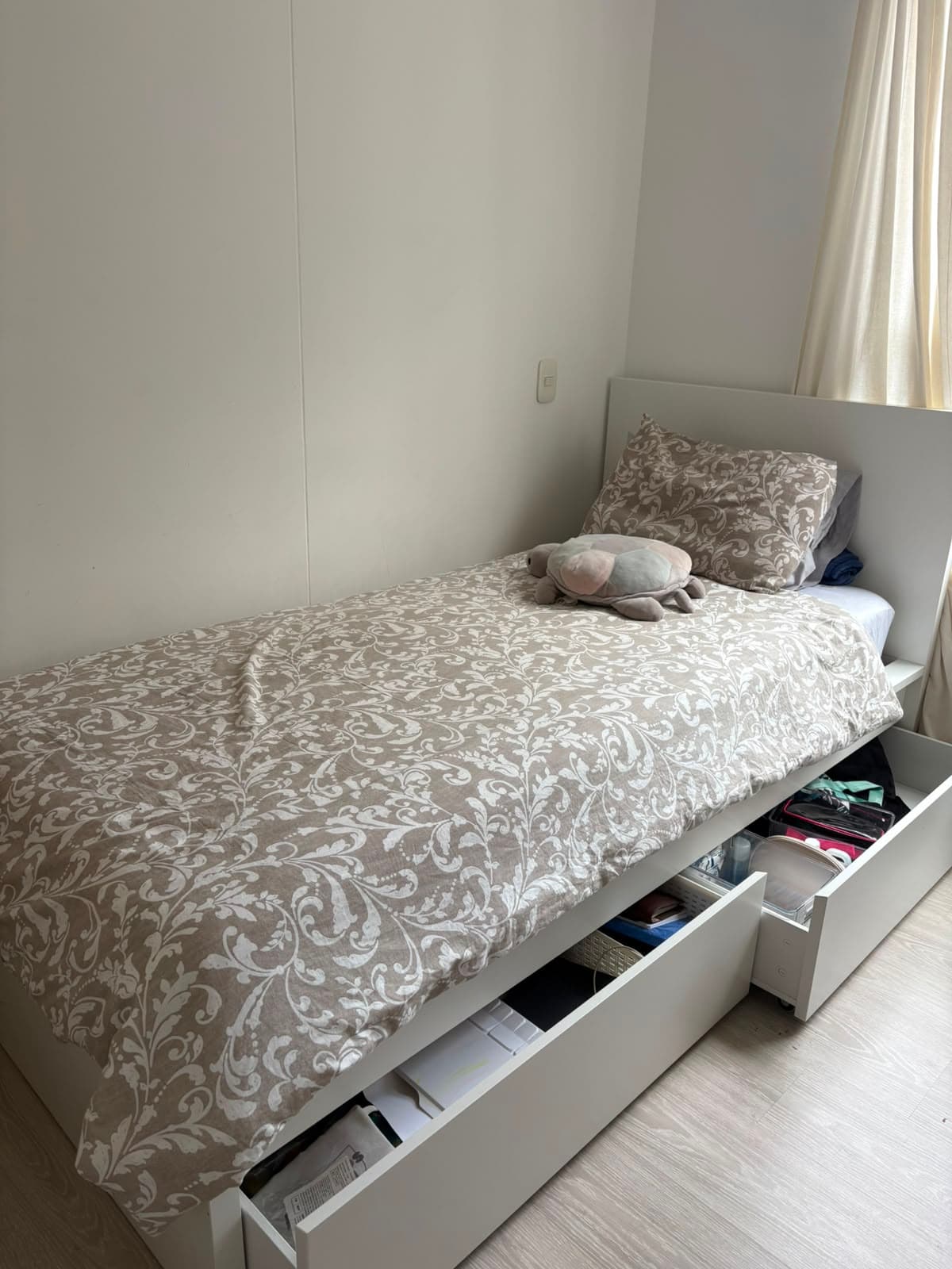 imagen de producto Cama Sencilla IKEA con colchón