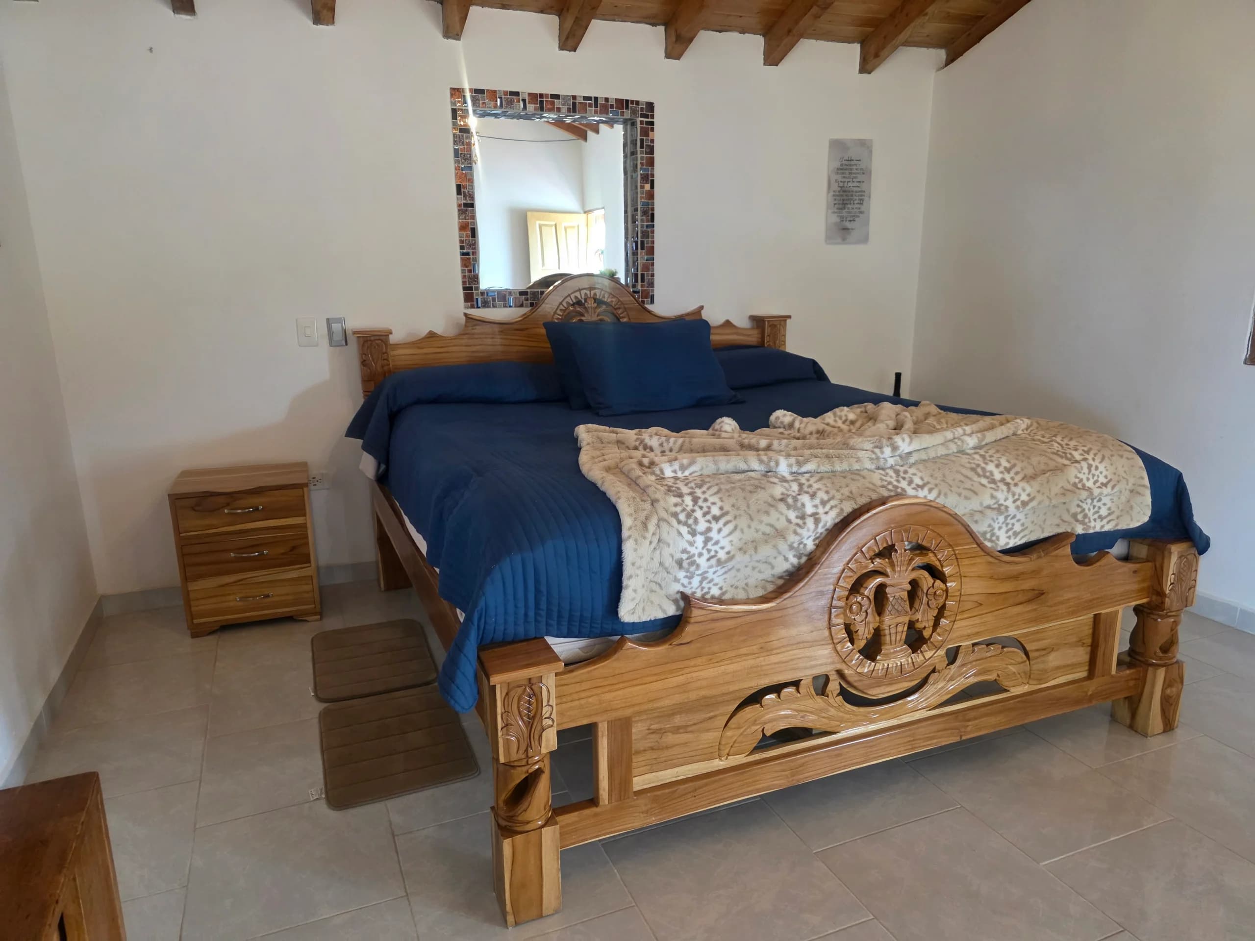 imagen de producto Cama con colchón