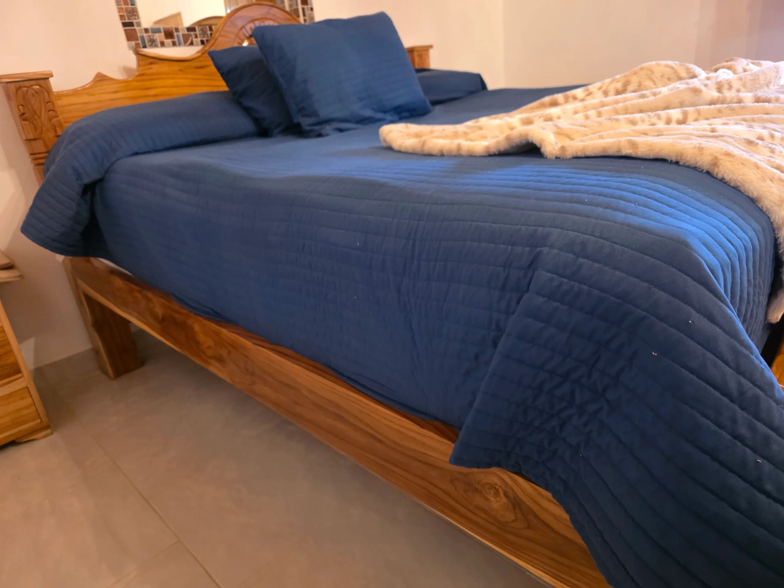 imagen de producto Cama con colchón