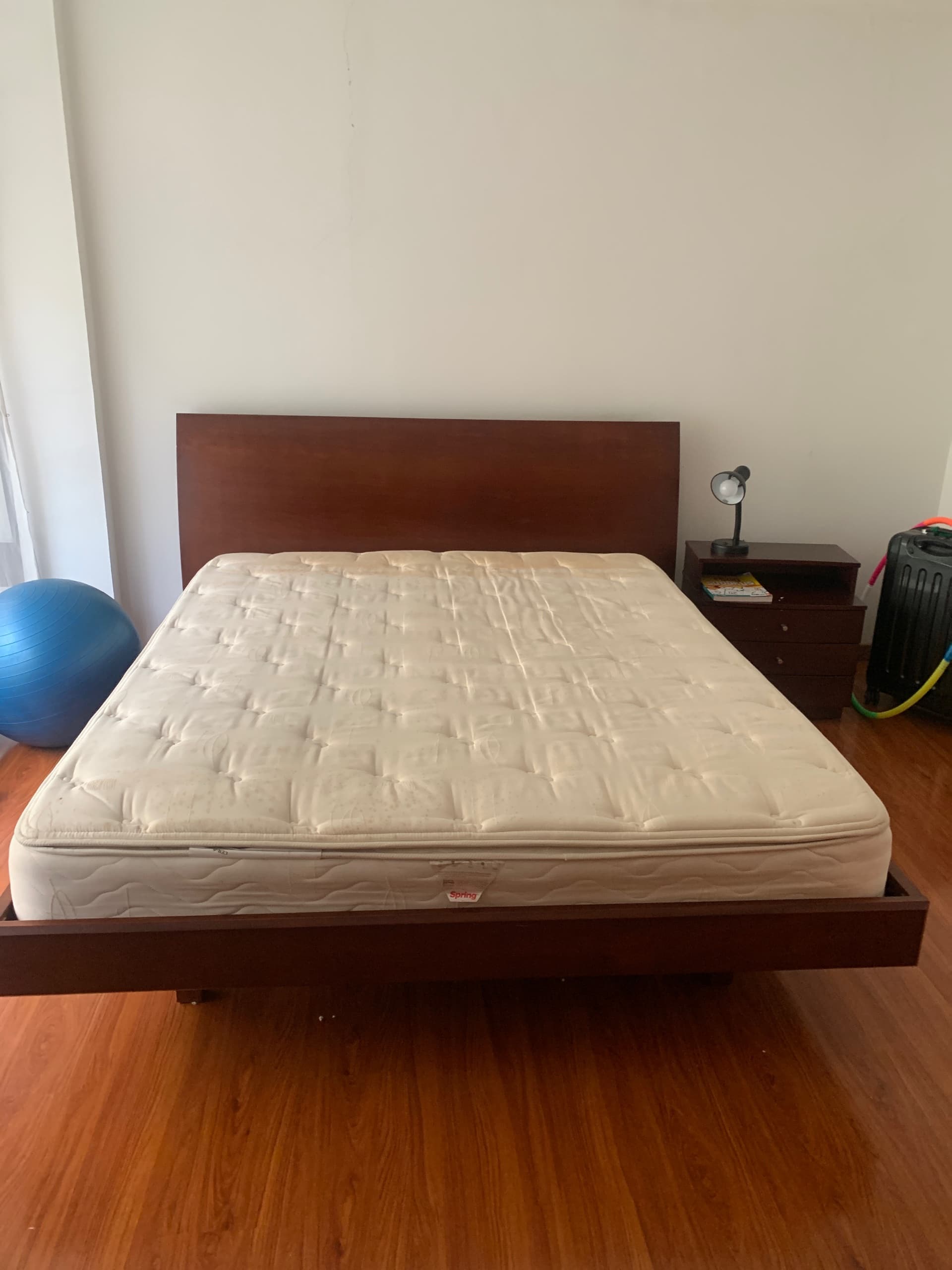 imagen de producto Cama con colchón