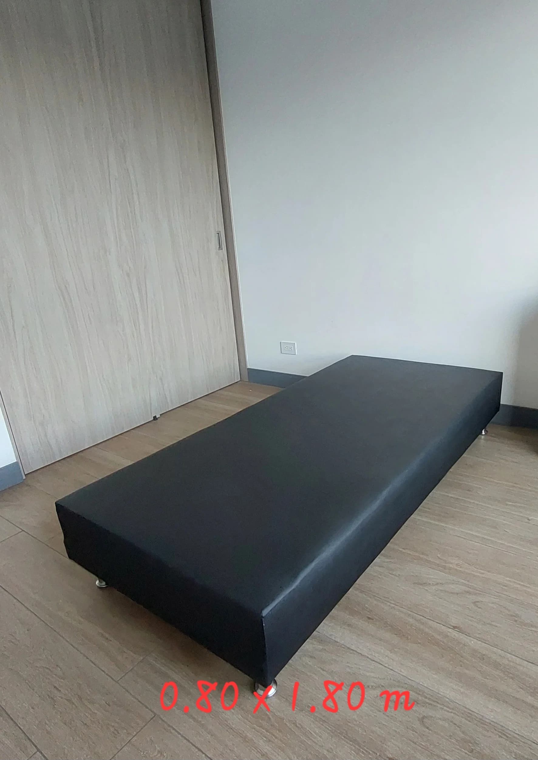 imagen de producto Base Cama con colchón