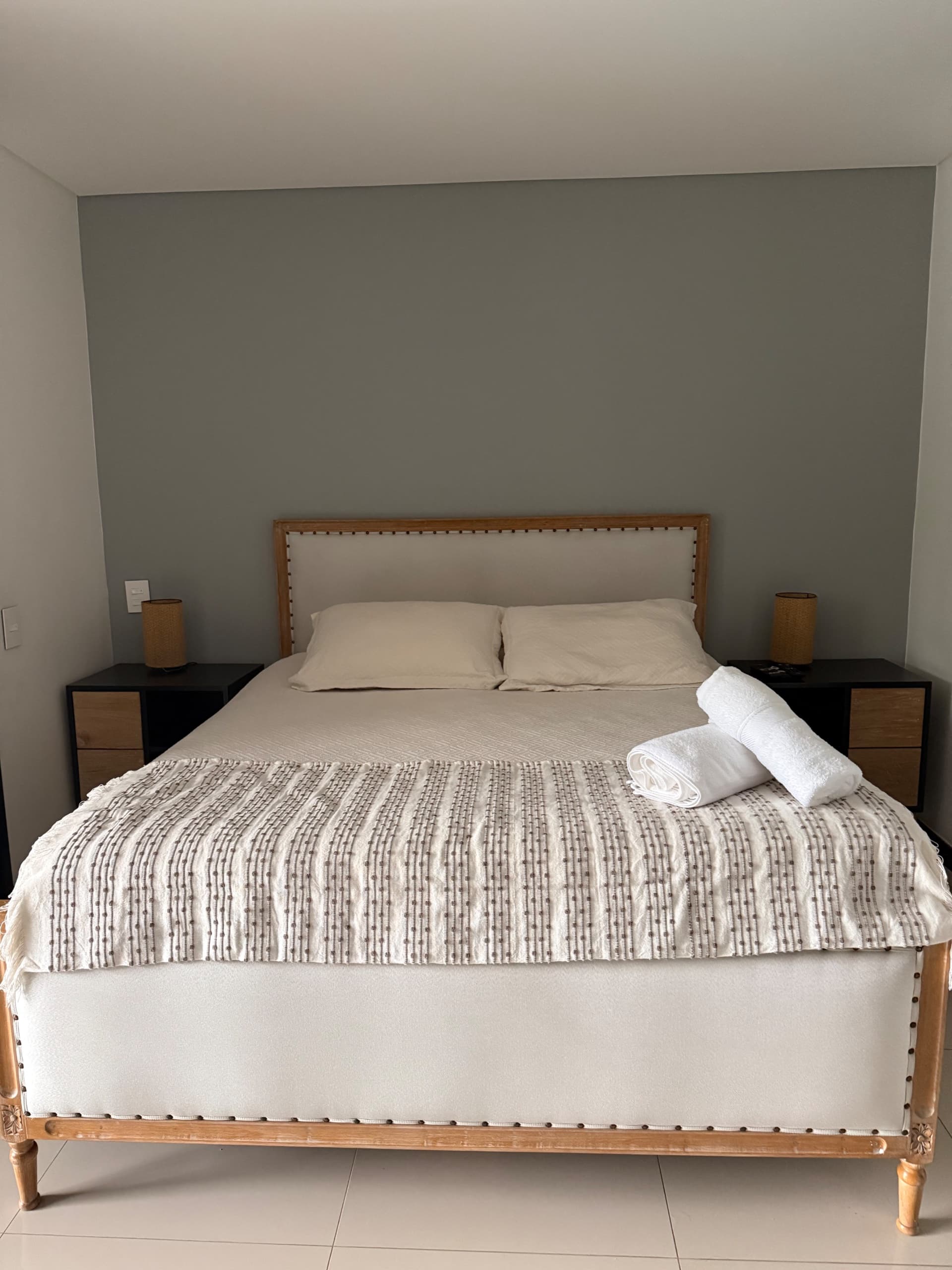 imagen de producto Cama con colchón