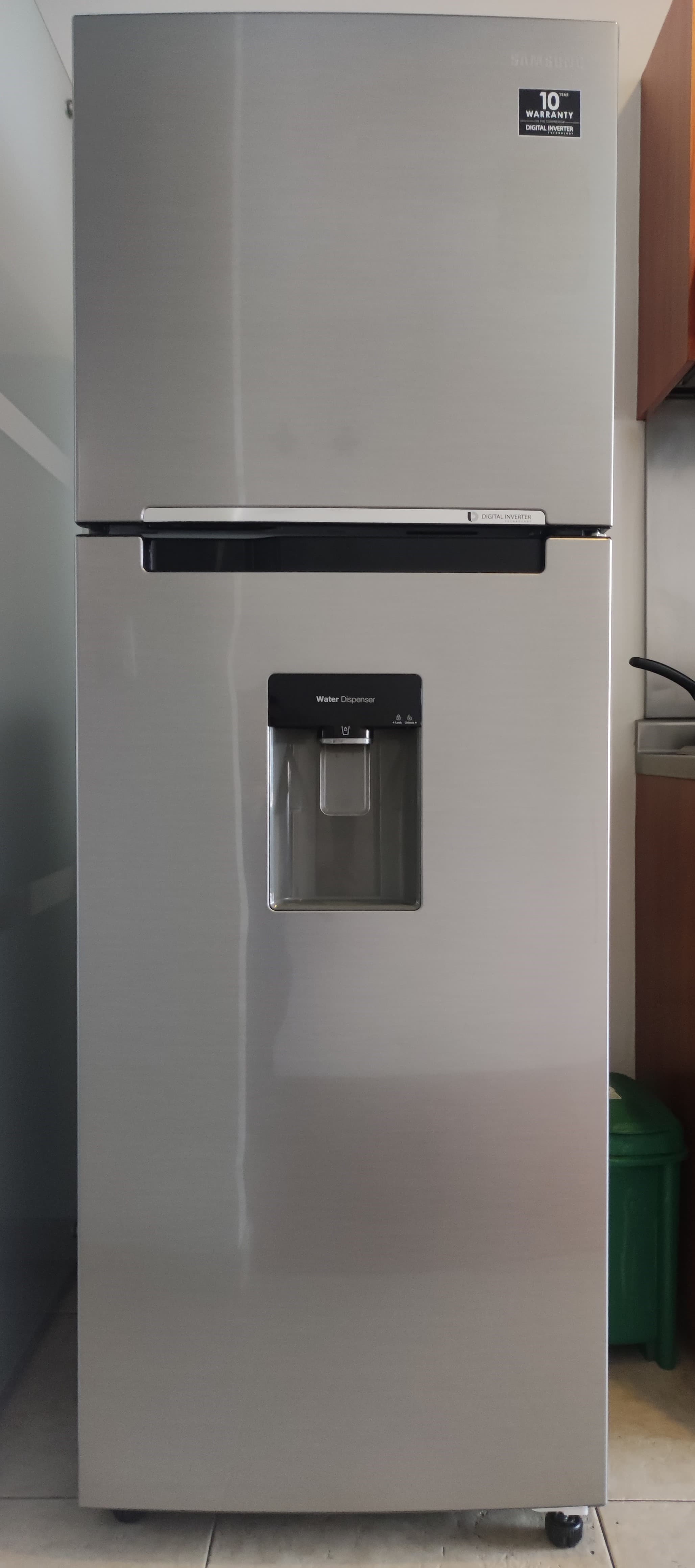 imagen de producto Nevera Inverter No Frost Samsung 320l 