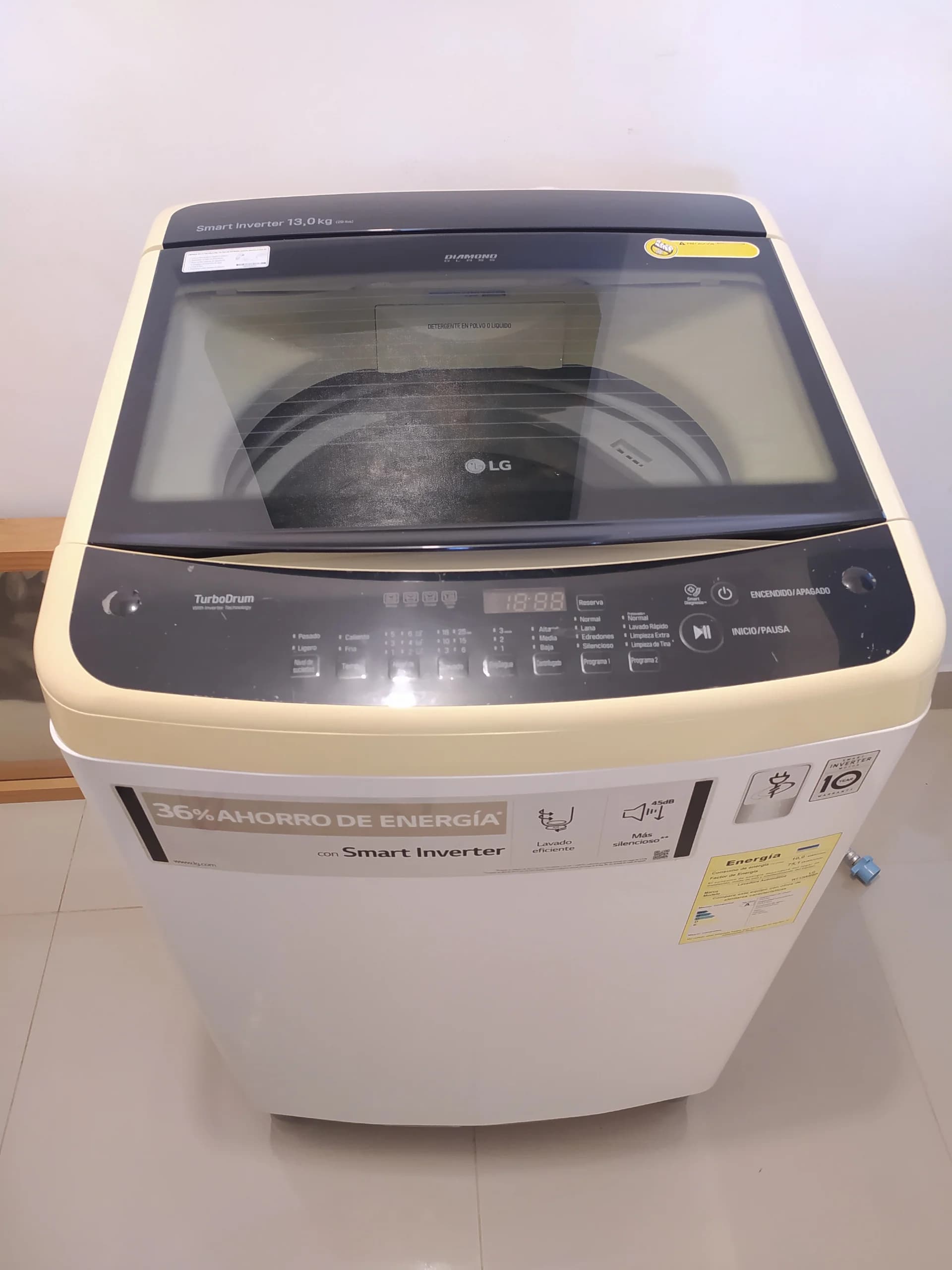 imagen de producto Lavadora LG 13 kg Smart Inverter