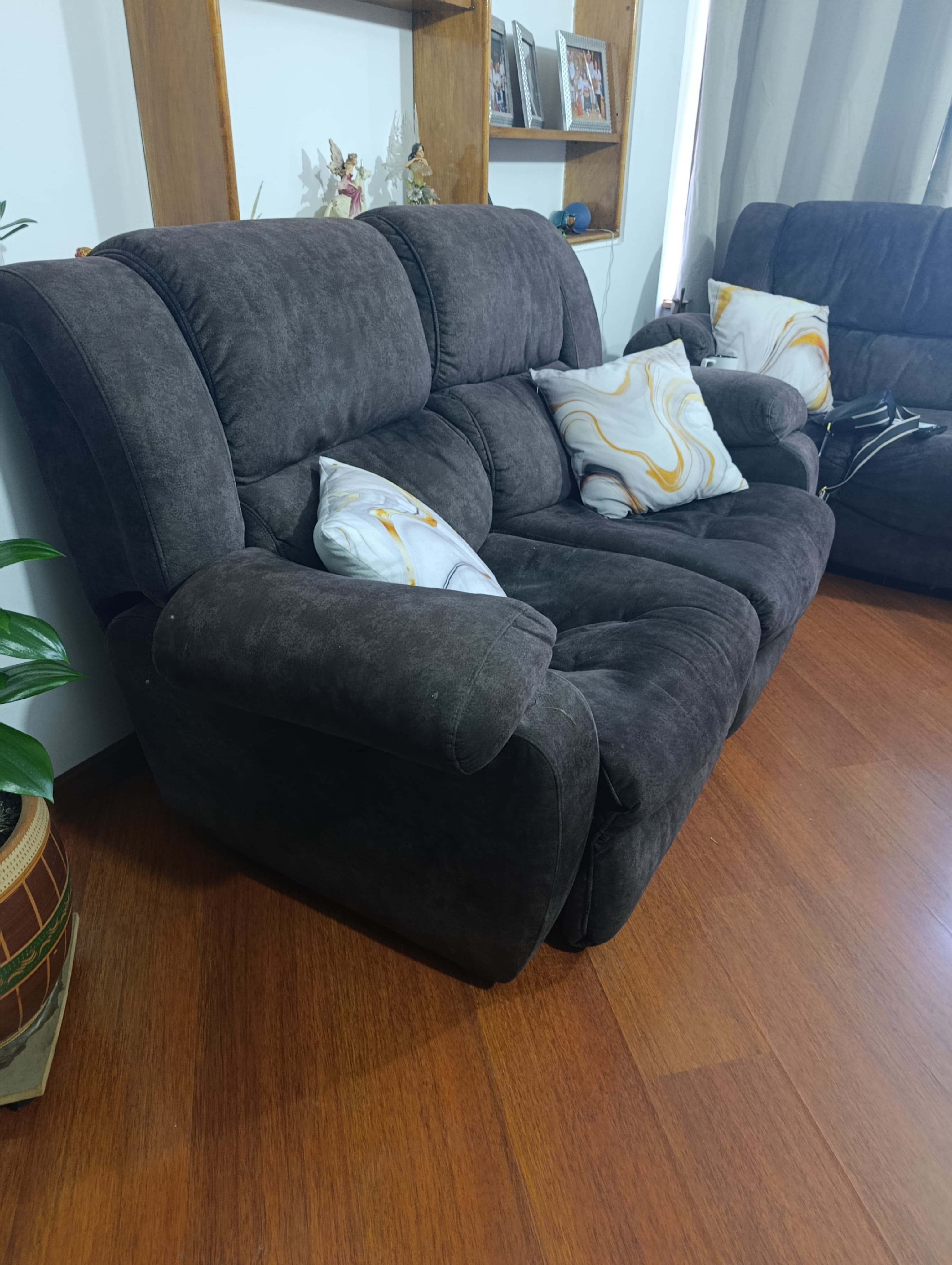 imagen de producto Sofá 2 puestos reclinable 