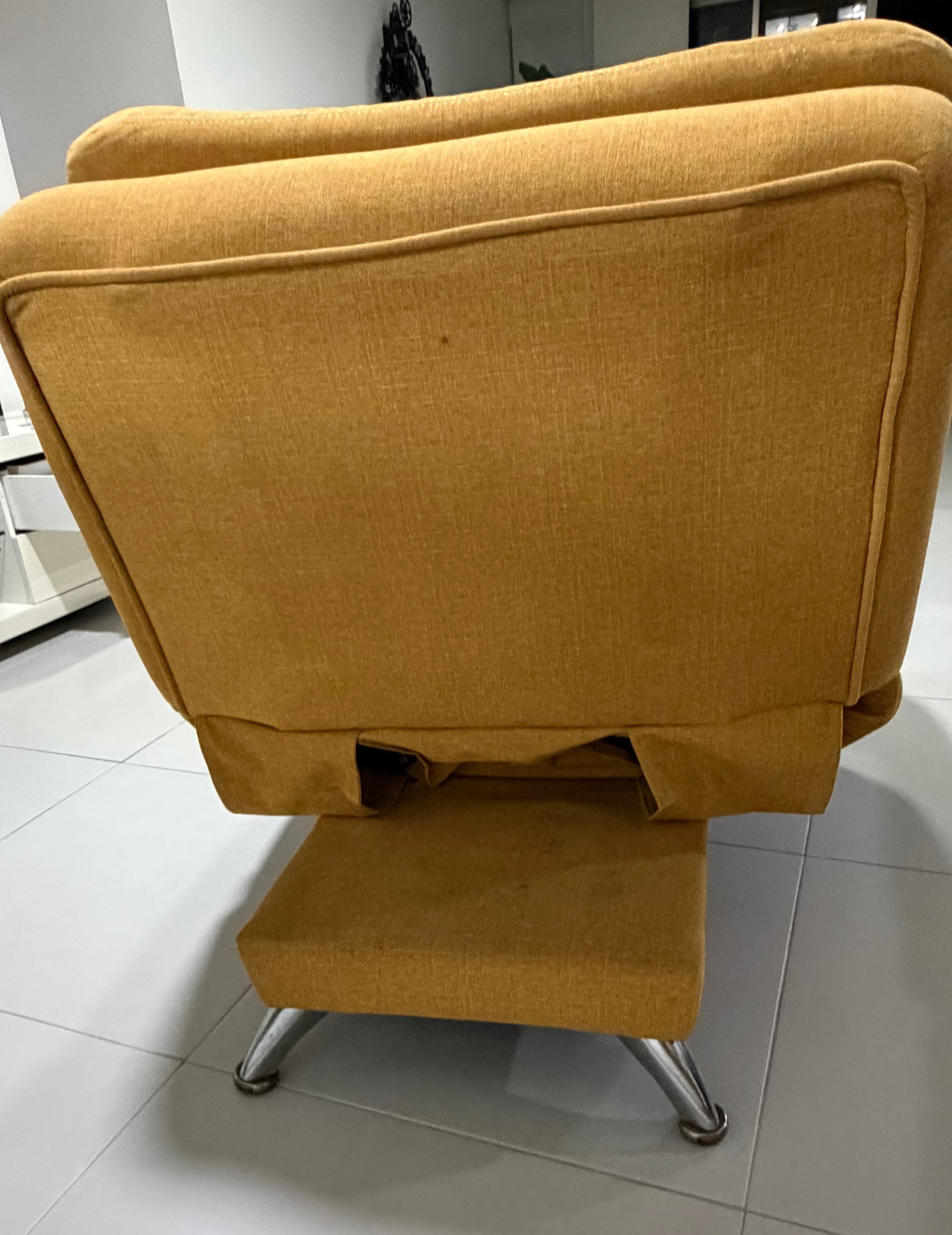 imagen de producto Sofá 1 puesto reclinable - Mostaza