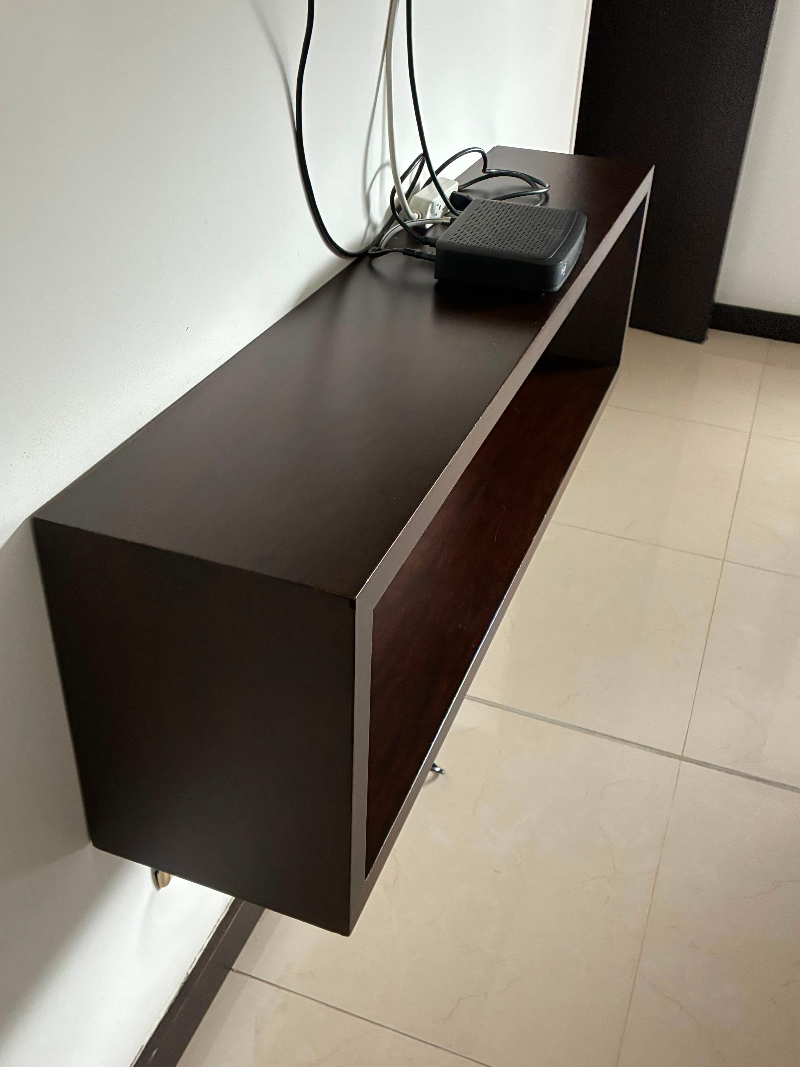 imagen de producto Mueble de TV empotrado