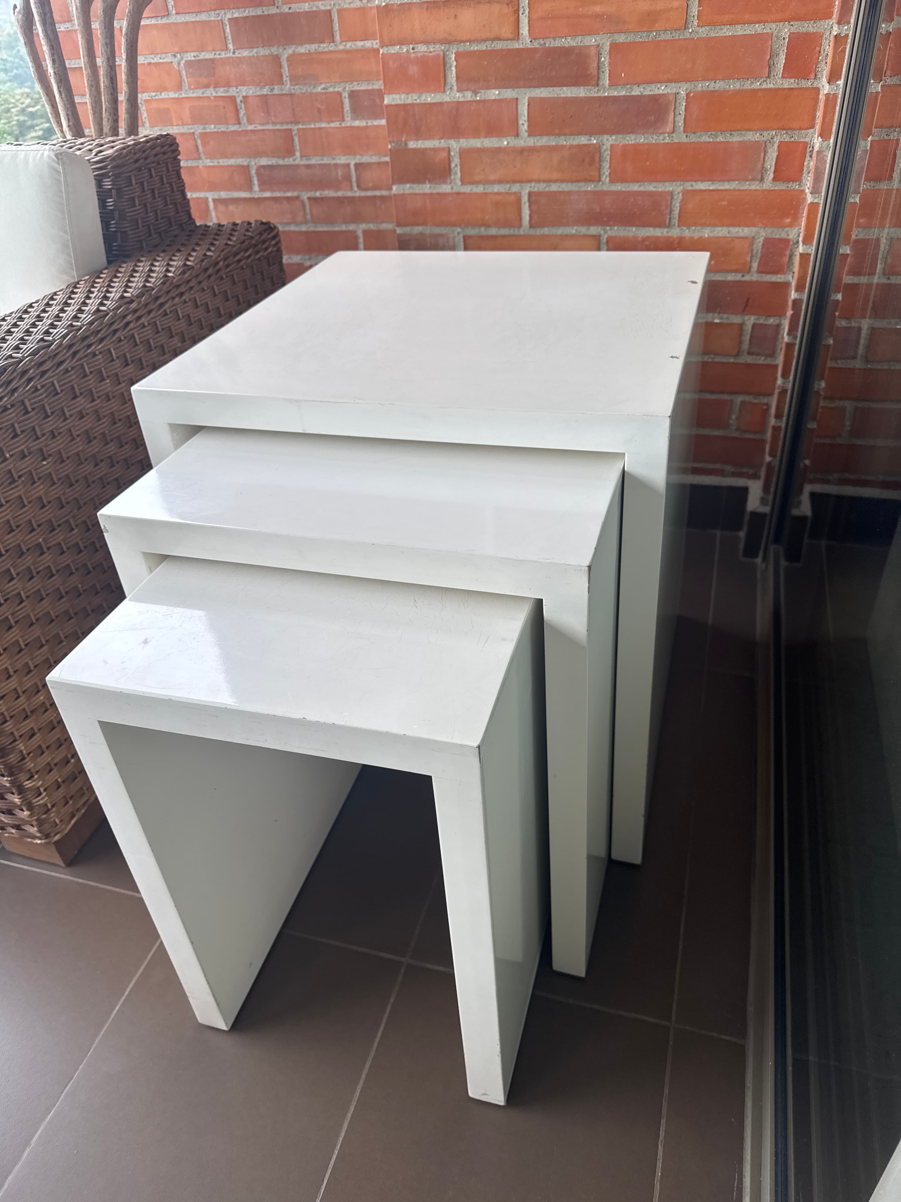 imagen de producto Mesas auxiliares