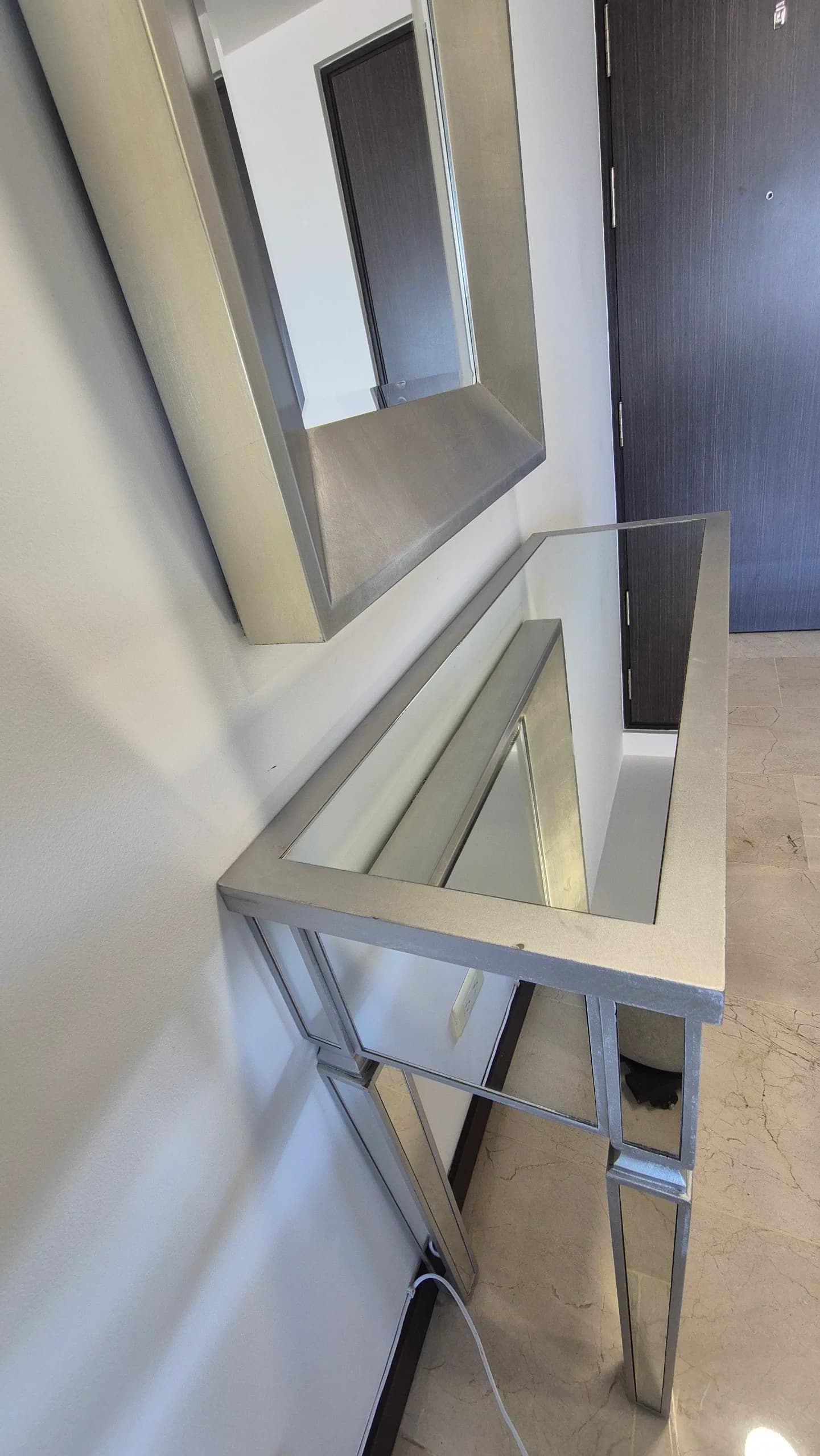 imagen de producto Mesa Auxiliar