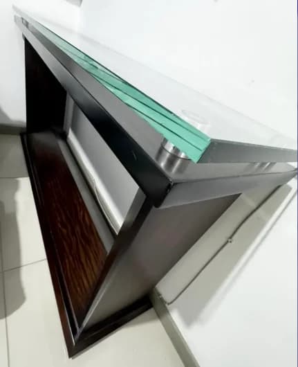 imagen de producto Mesa consola - Diseño exclusivo