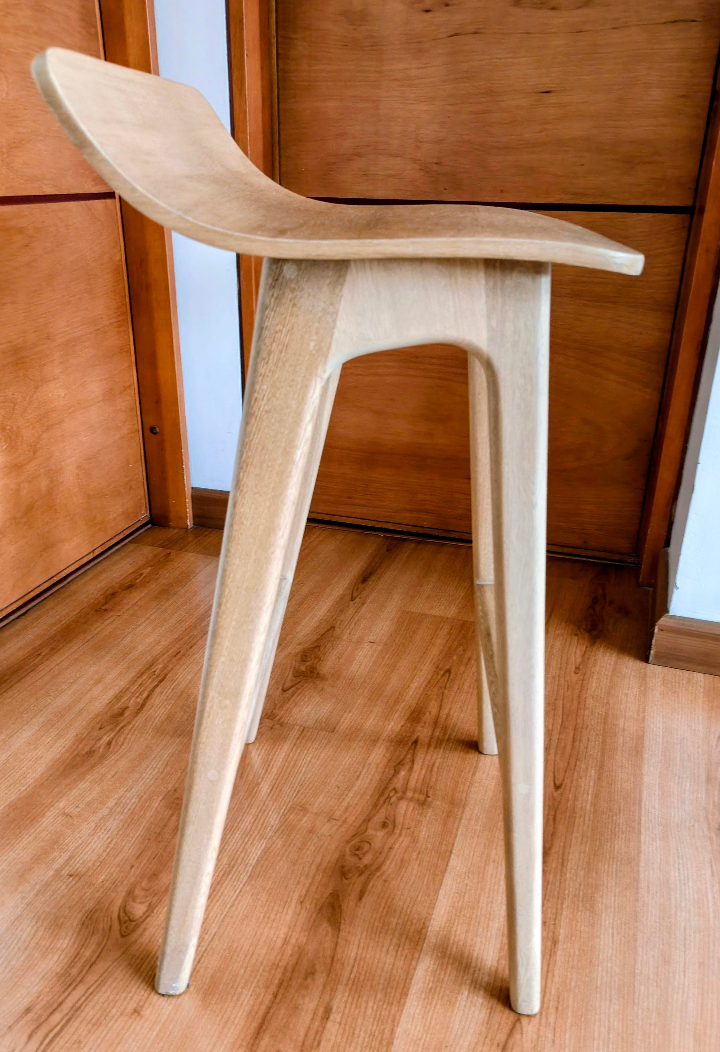 imagen de producto 2 Sillas de barra (Roble macizo)