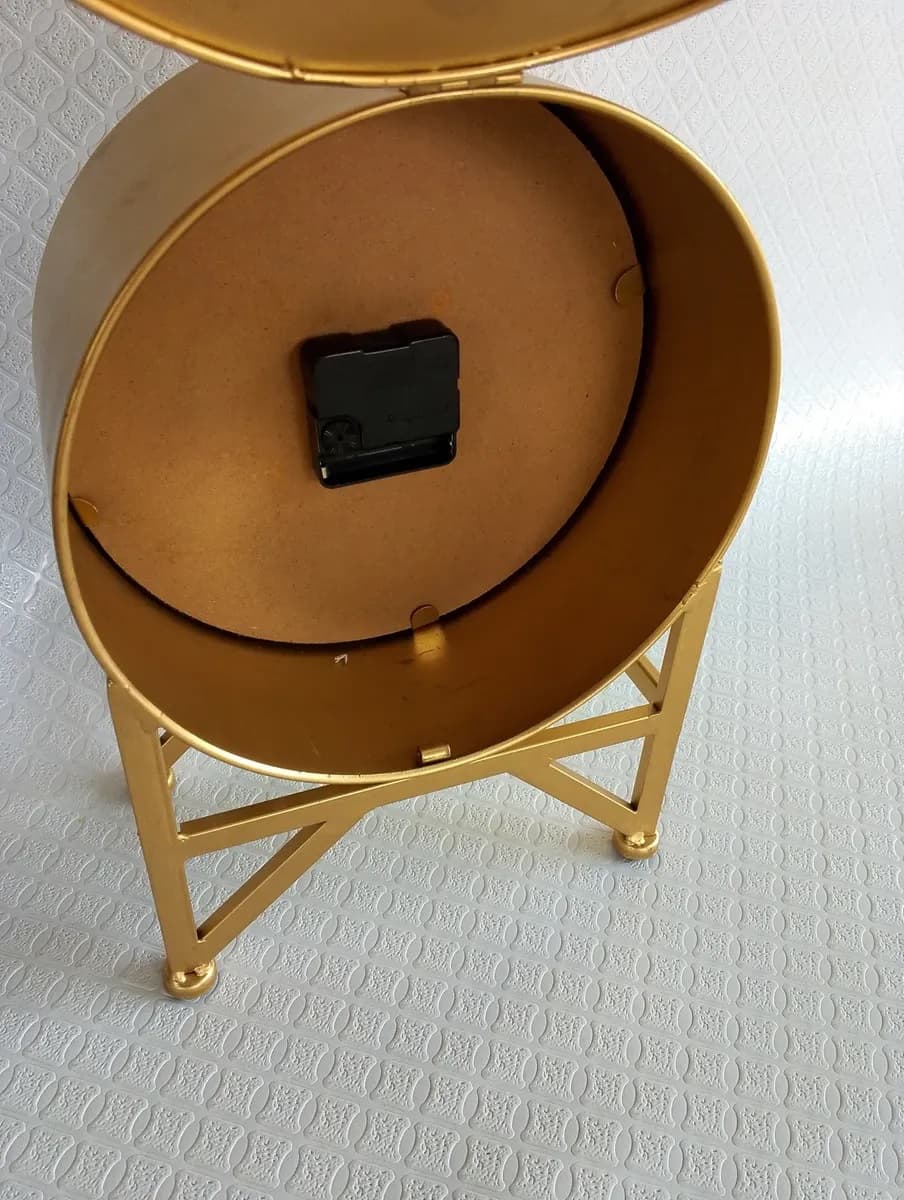 imagen de producto Reloj De Mesa Retro London De Tanque 