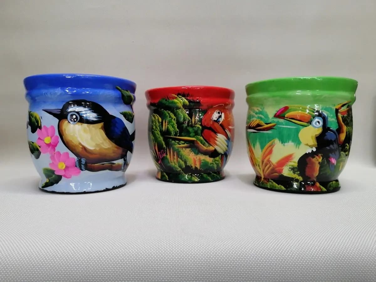 imagen de producto Matera Barro Porcelanizada Animales