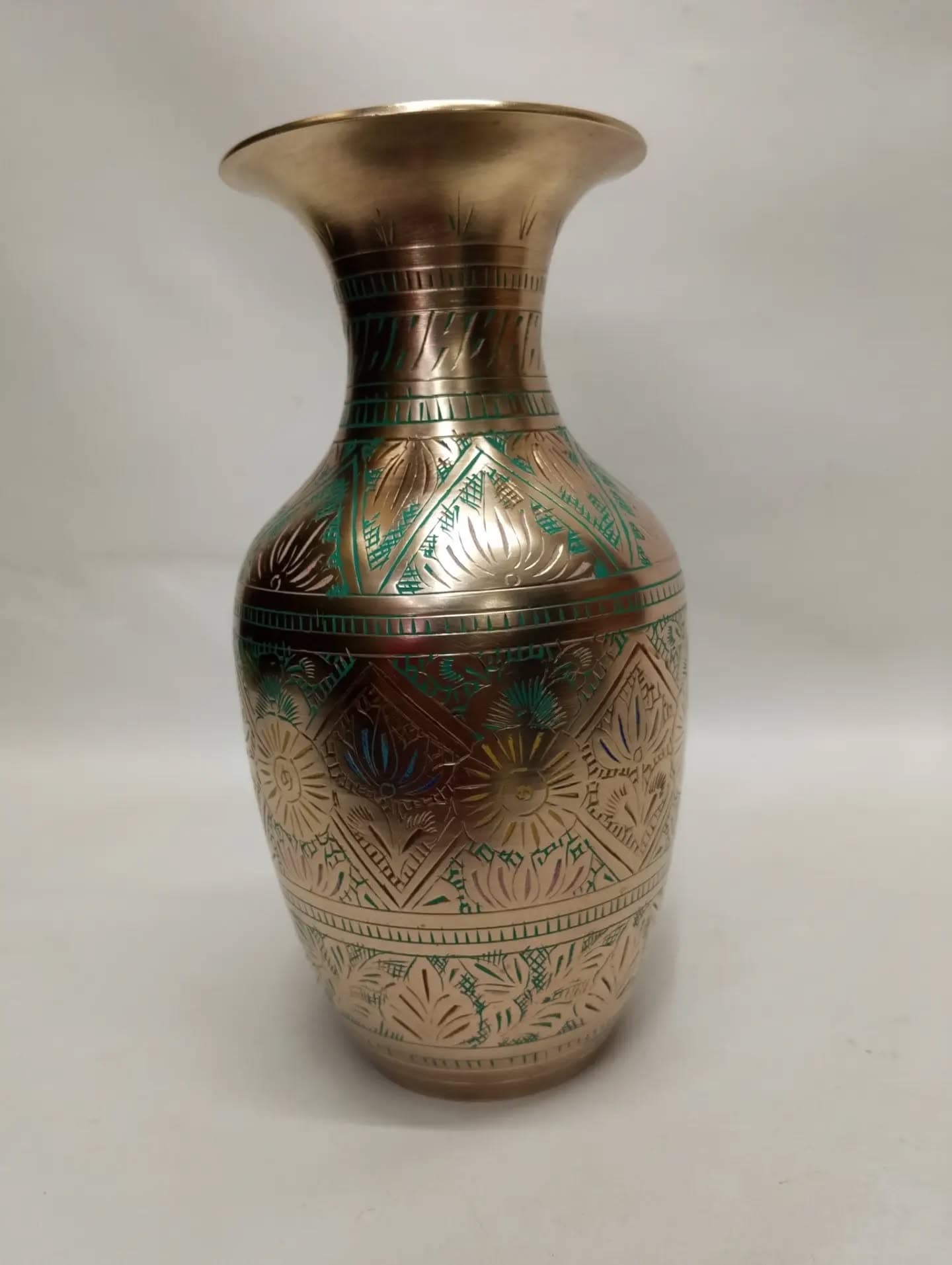 imagen de producto FLORERO DE MESA ANTIGUO HINDU BRONCE Y OLEO 