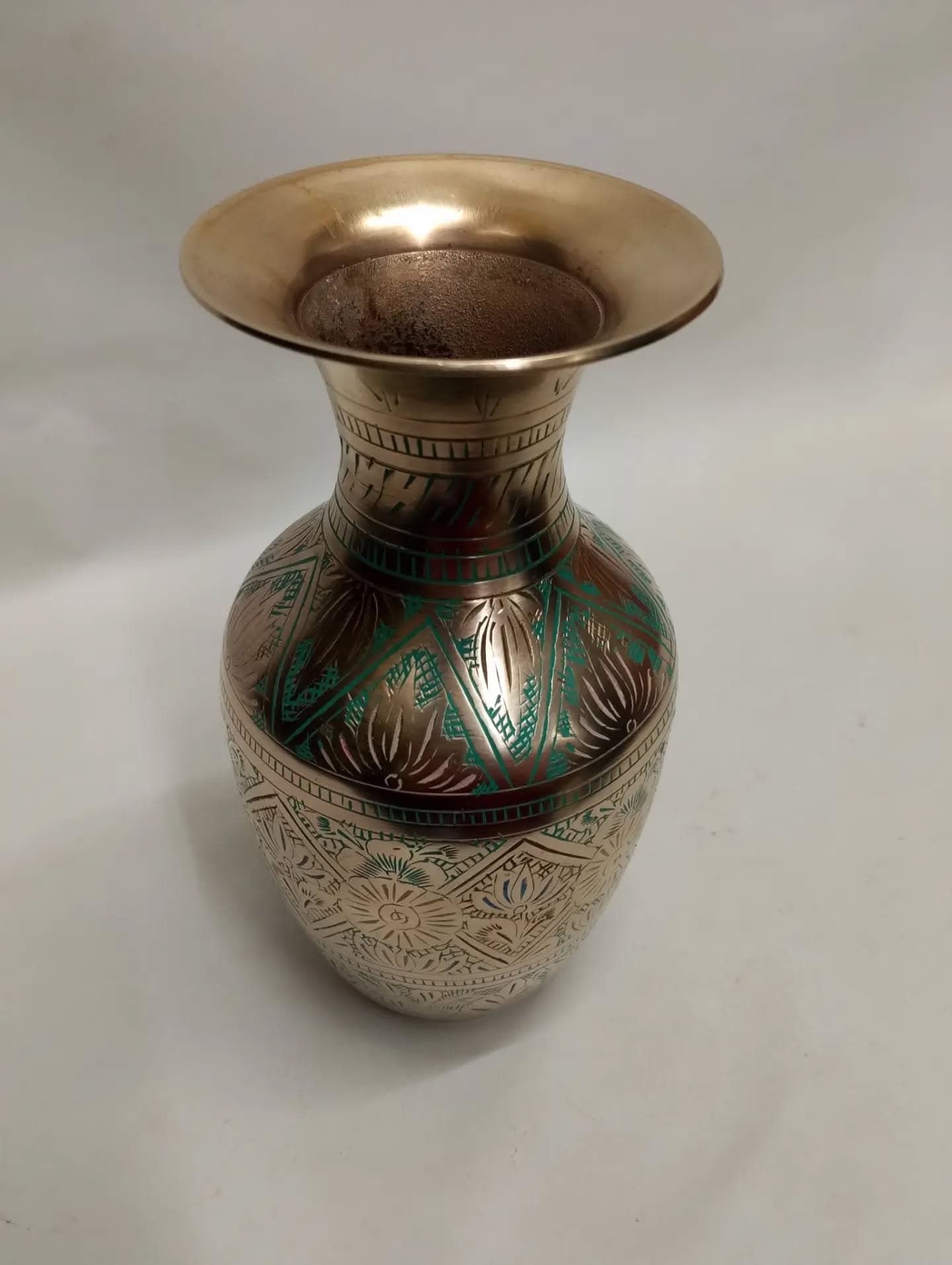 imagen de producto FLORERO DE MESA ANTIGUO HINDU BRONCE Y OLEO 