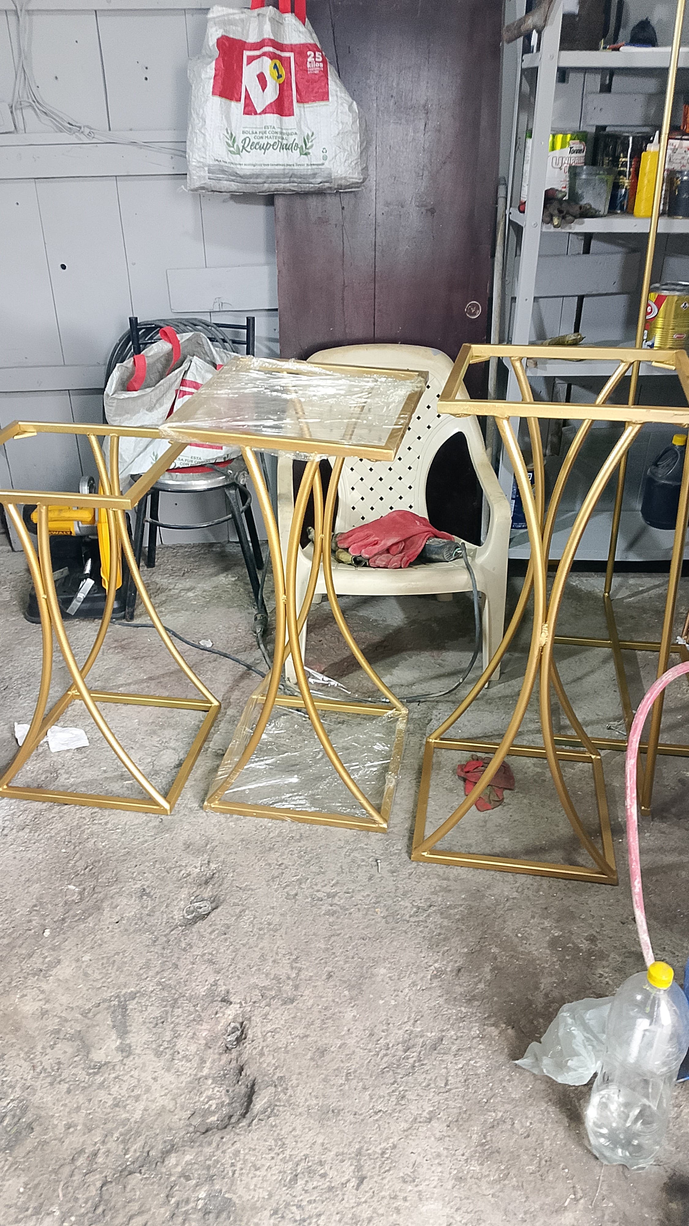 imagen de producto Mesas decorativas 3 en 1.  Muy hermosas 