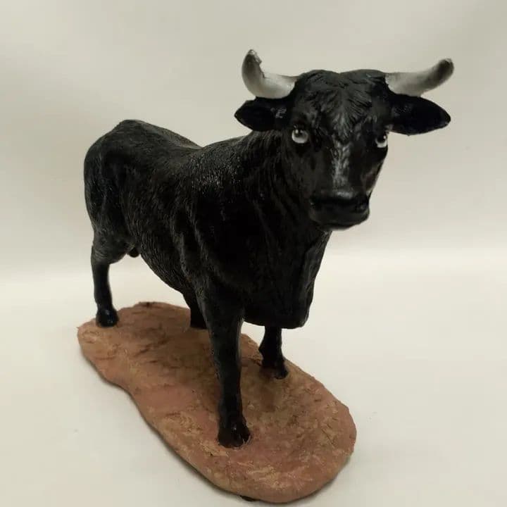 imagen de producto ESCULTURA TOLEDO TORO DE LIDIA ESPAÑOL NEGRO