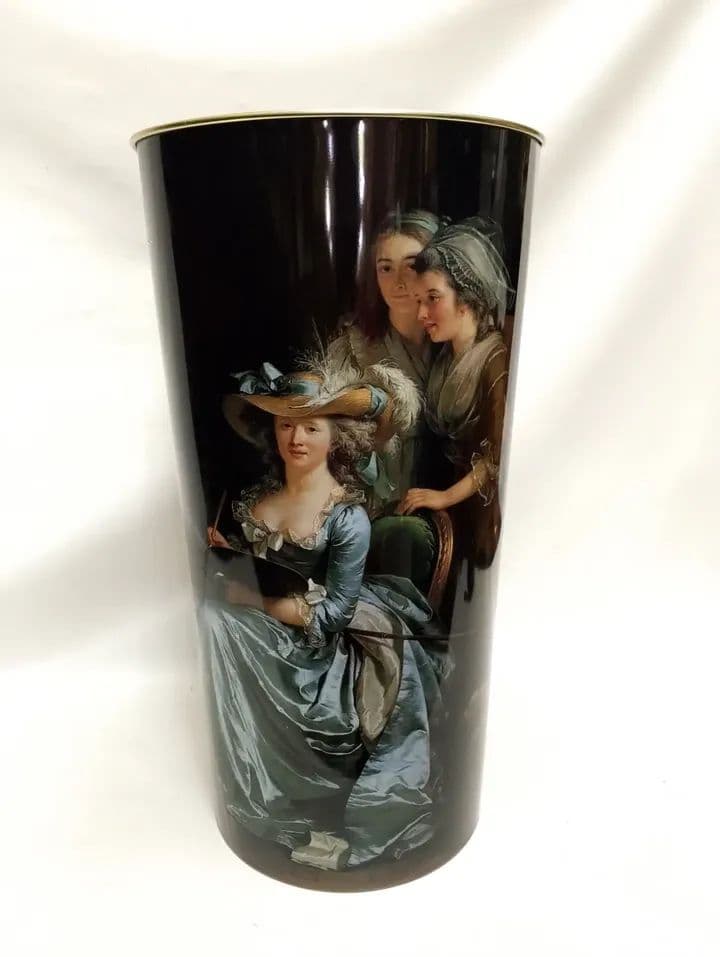 imagen de producto PARAGÜERO ESPAÑOL ANTIGUO METAL PINTADO NINFAS