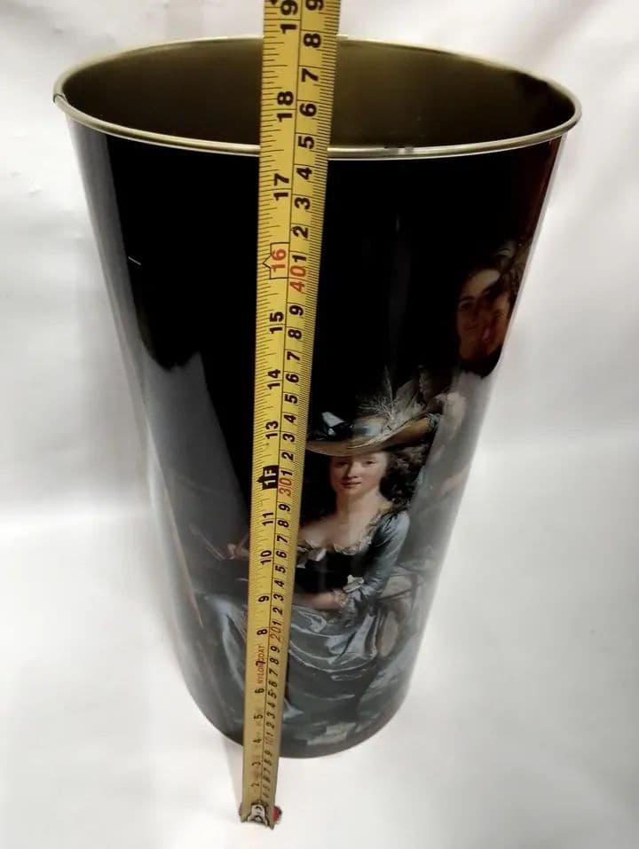 imagen de producto PARAGÜERO ESPAÑOL ANTIGUO METAL PINTADO NINFAS