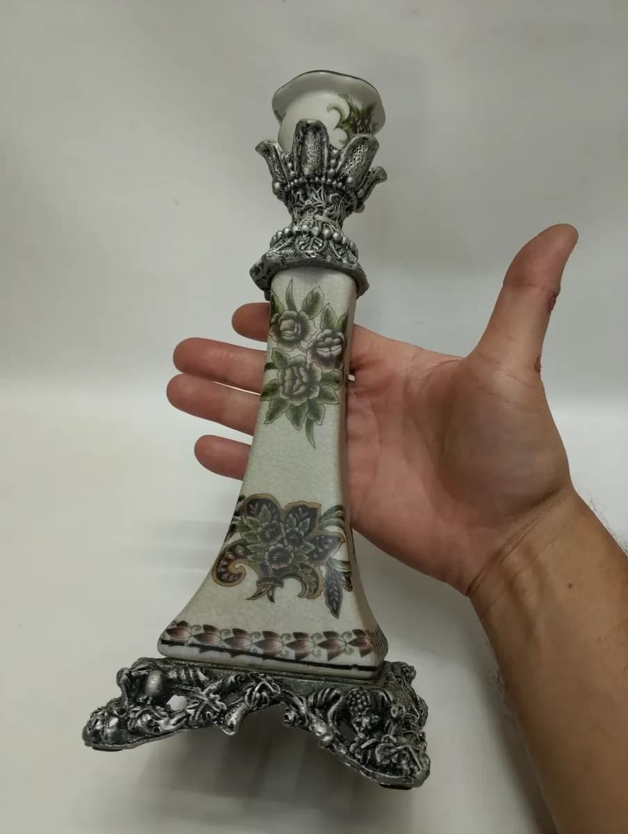 imagen de producto Candelabro Mesa Italy Barroco Floral Craquelado 