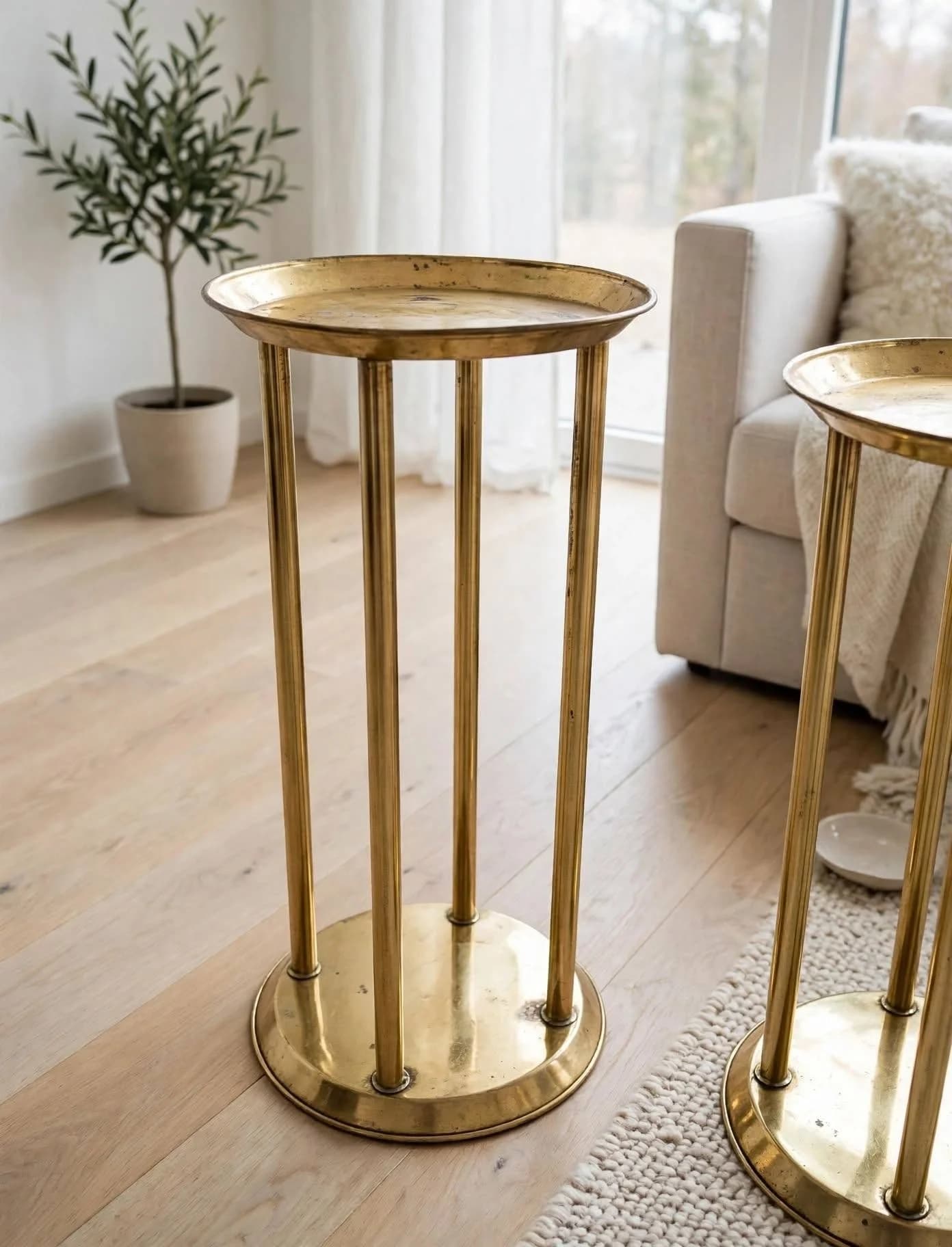imagen de producto MESA COLUMNA ANTIGUA EN BRONCE ITALY DECO 1950