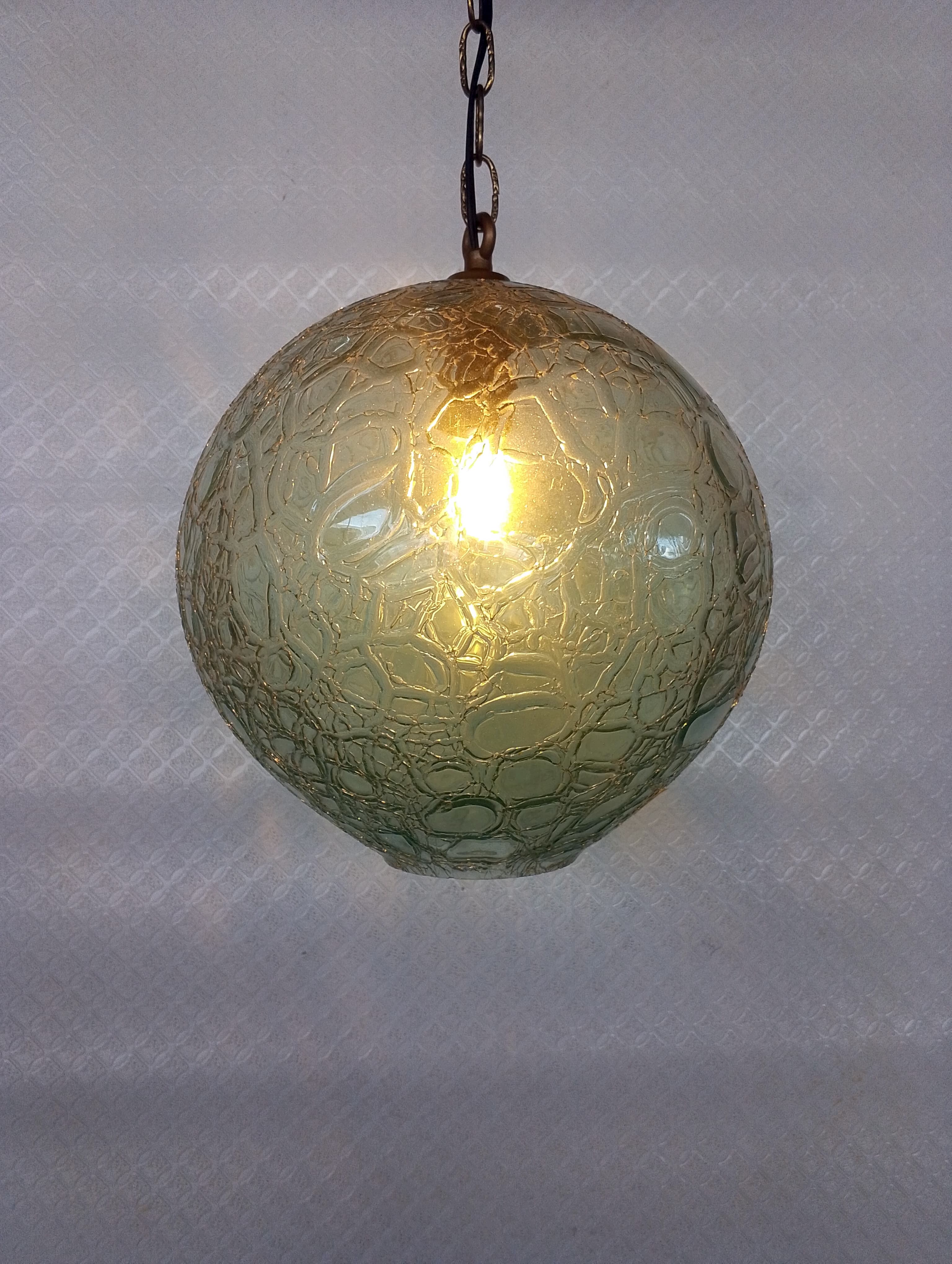imagen de producto LAMPARA TECHO BOLA CRISTAL CRAQUELADO 