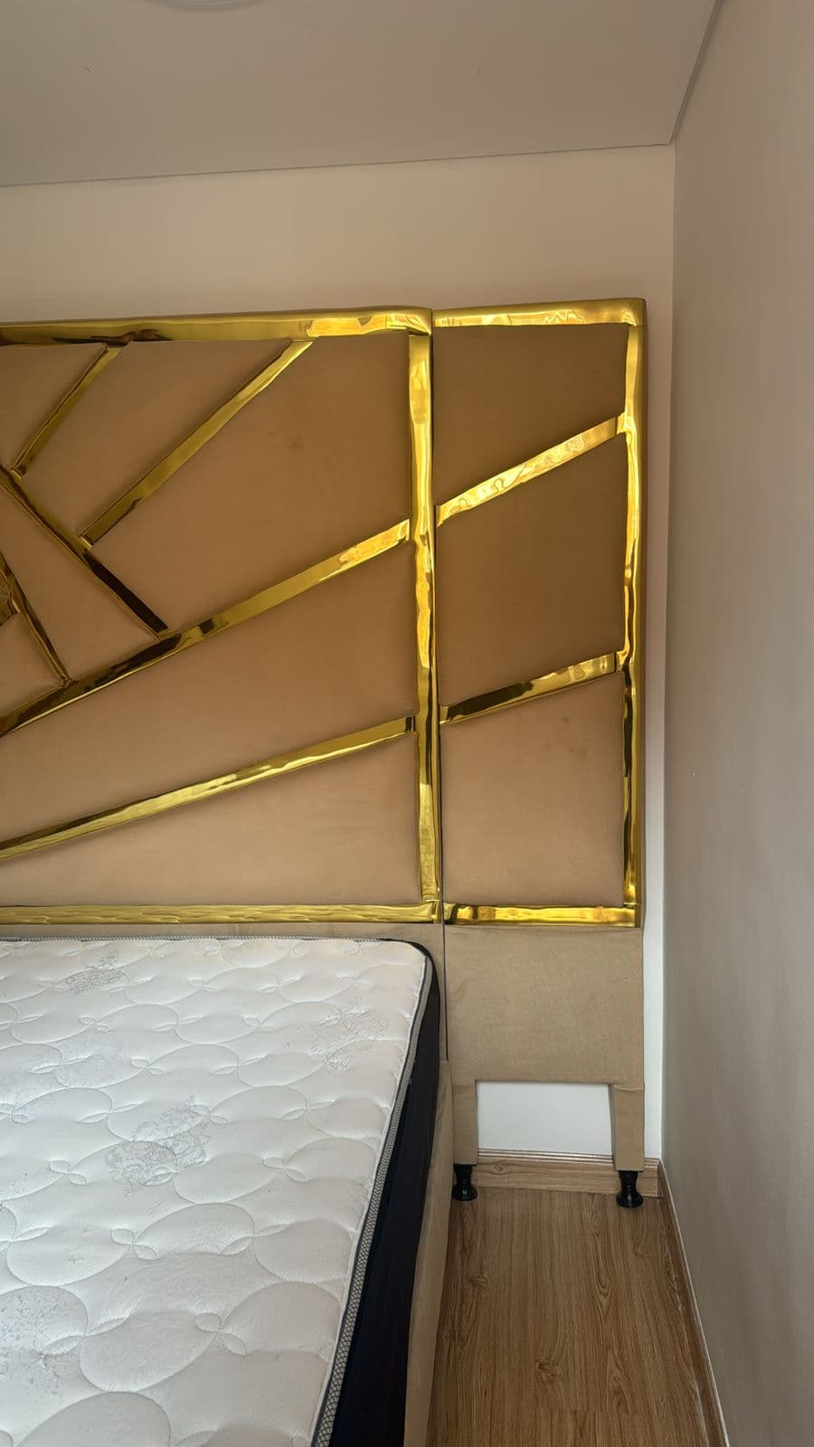 imagen de producto Base cama 2 piezas, espaldar 3 modulares