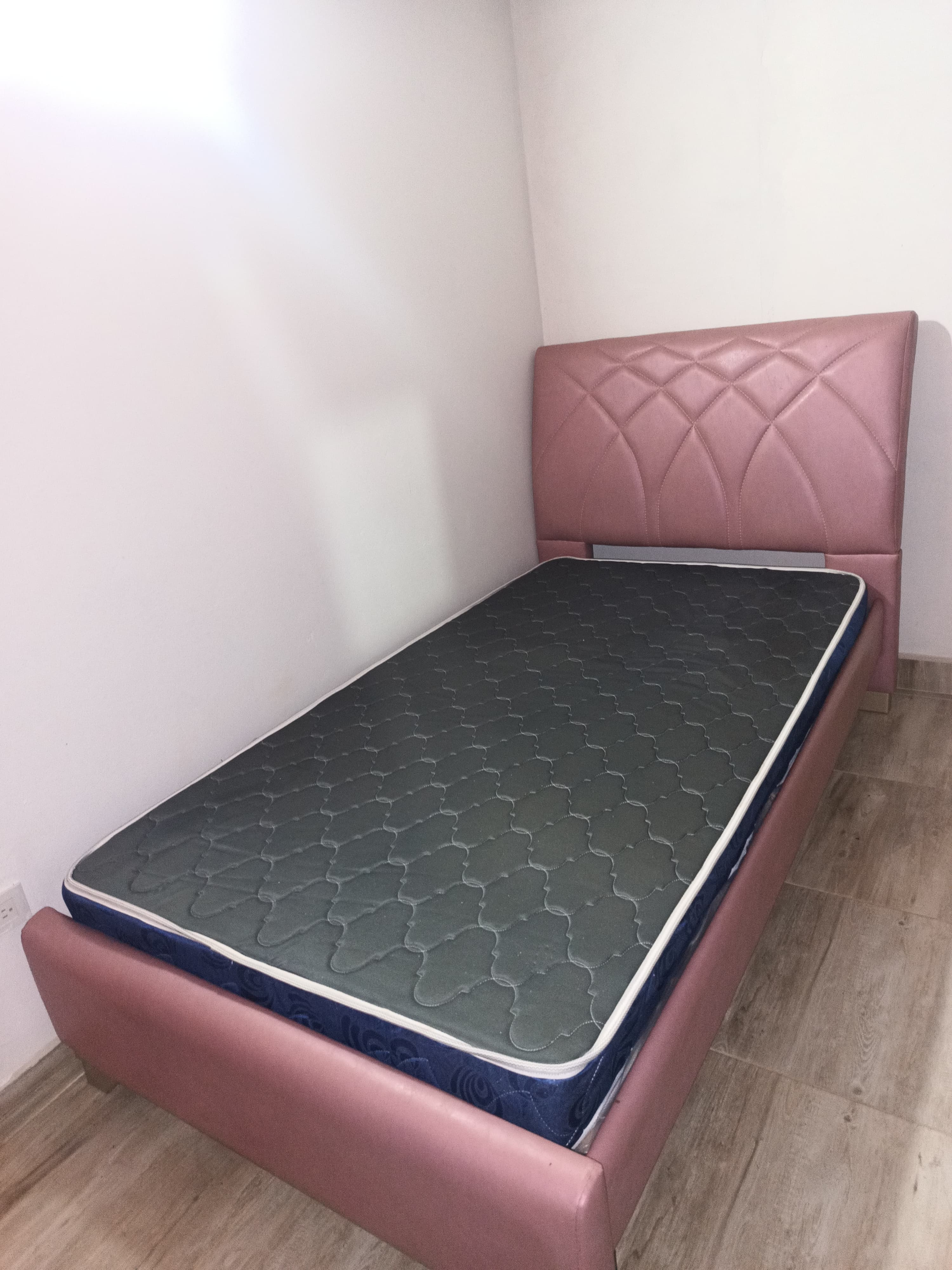 imagen de producto Cama más colchoneta 
