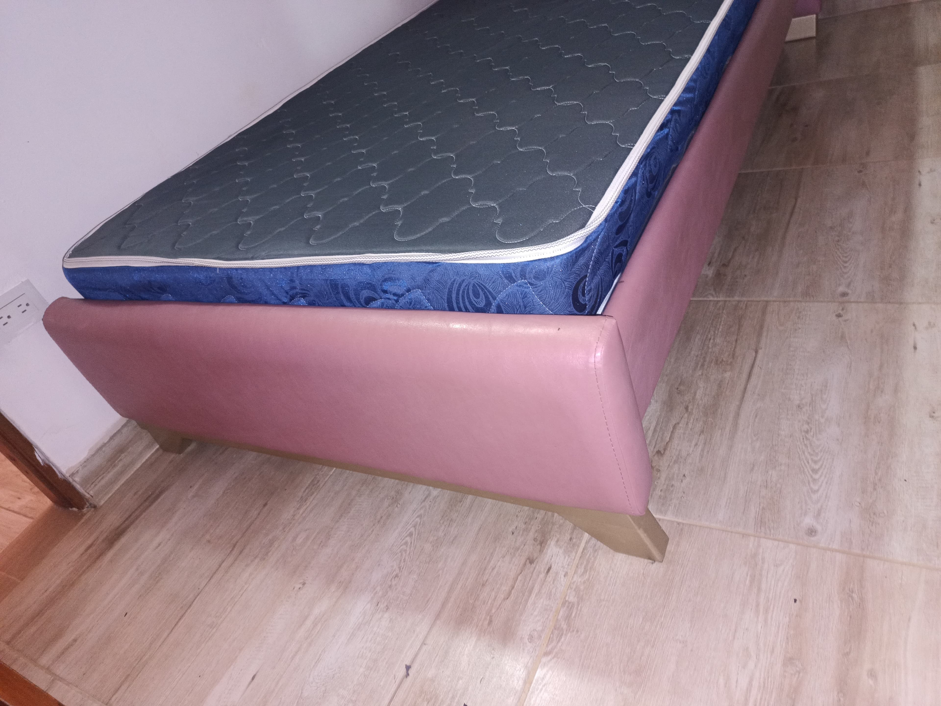 imagen de producto Cama más colchoneta 