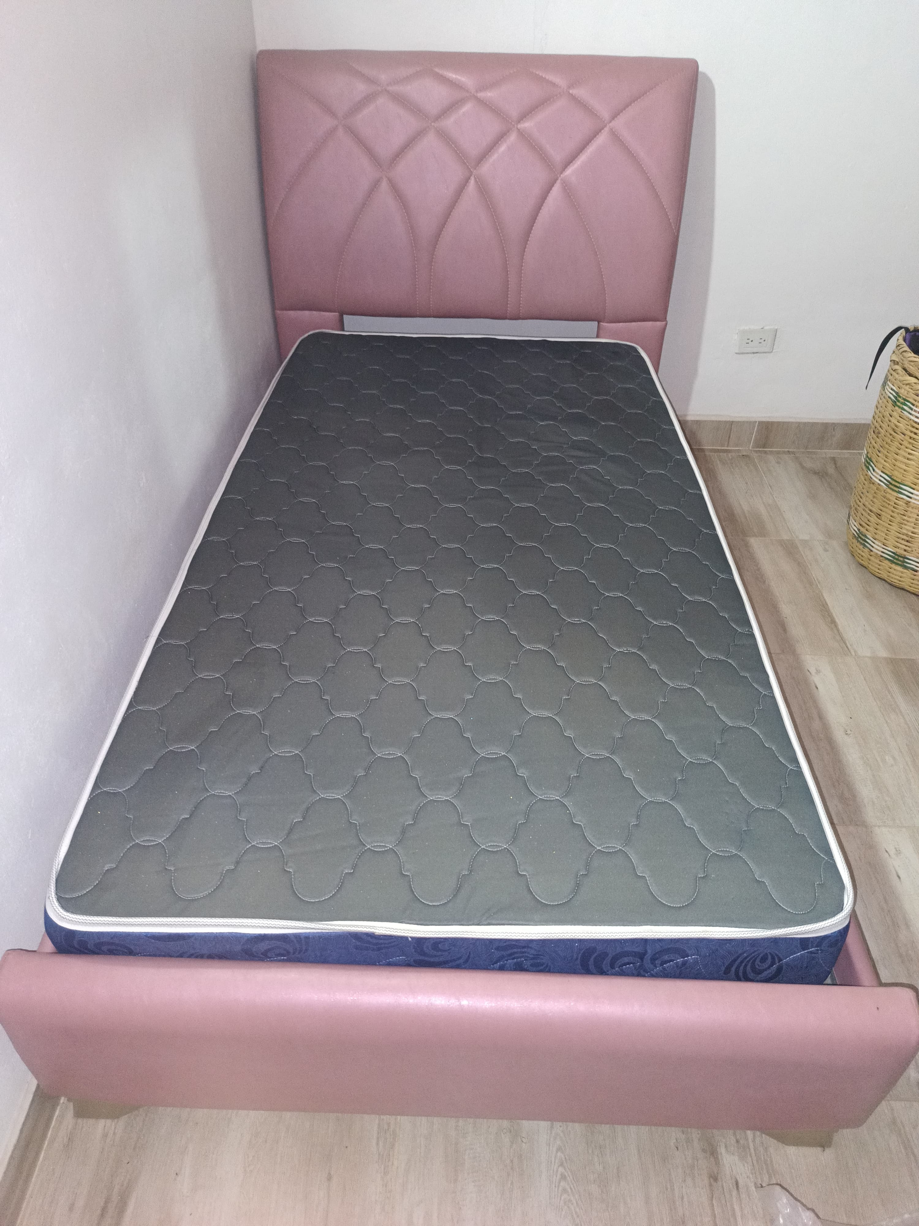 imagen de producto Cama más colchoneta 