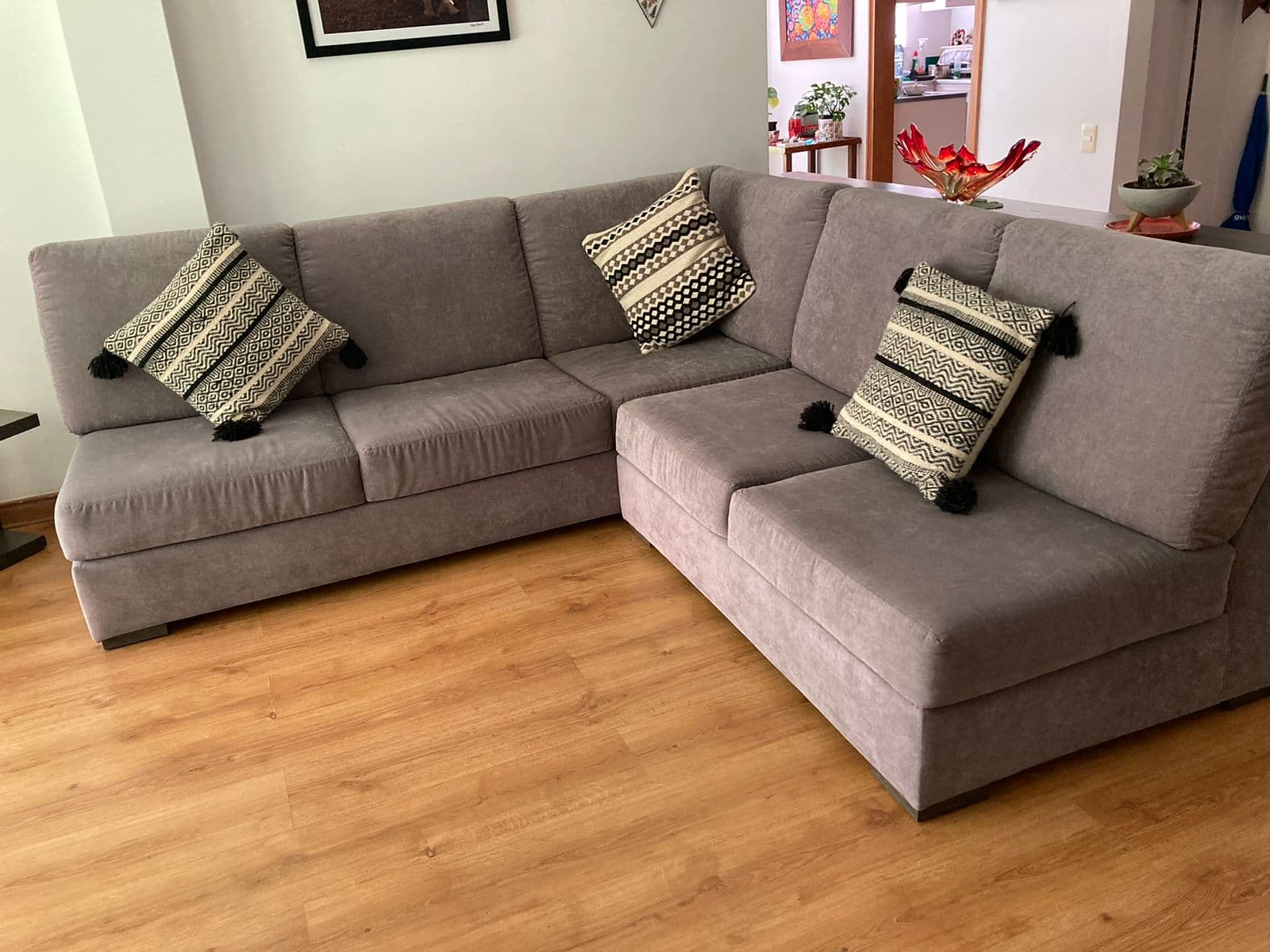 imagen de producto Sofa gris en L