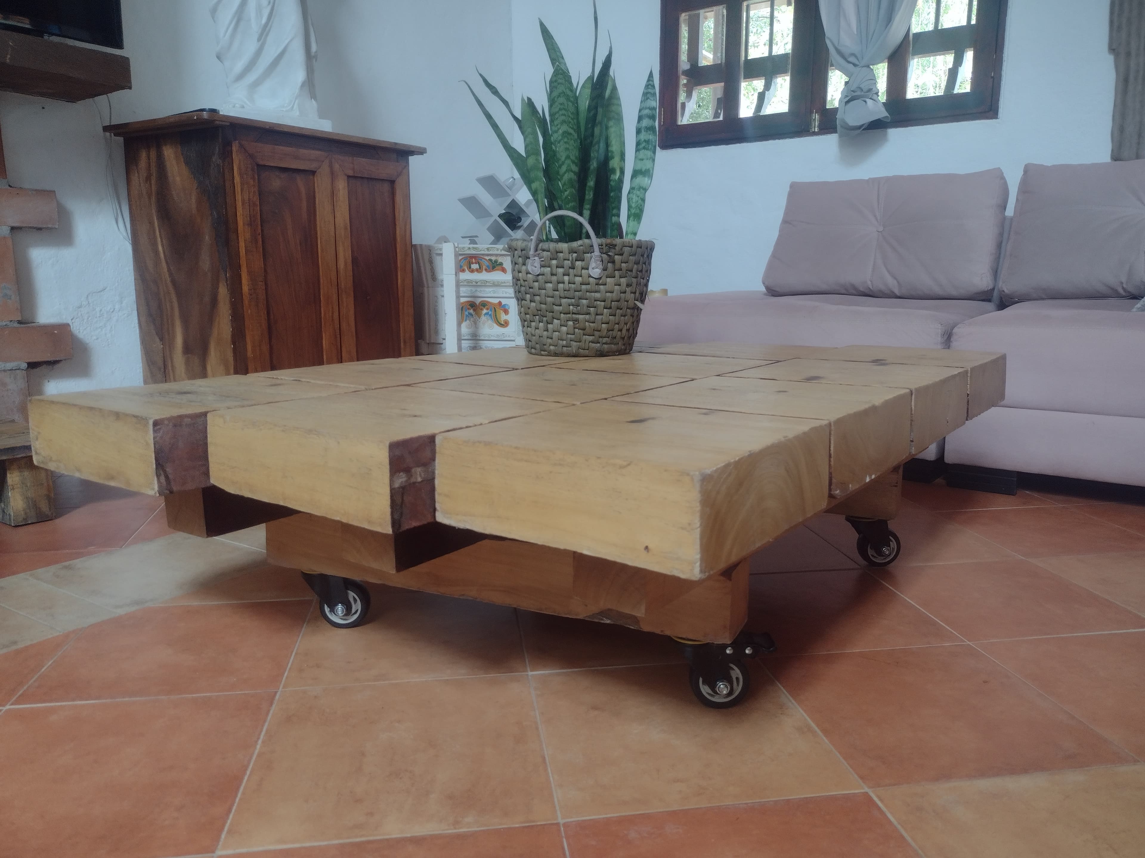 imagen de producto Mesa de centro de cubos de madera 