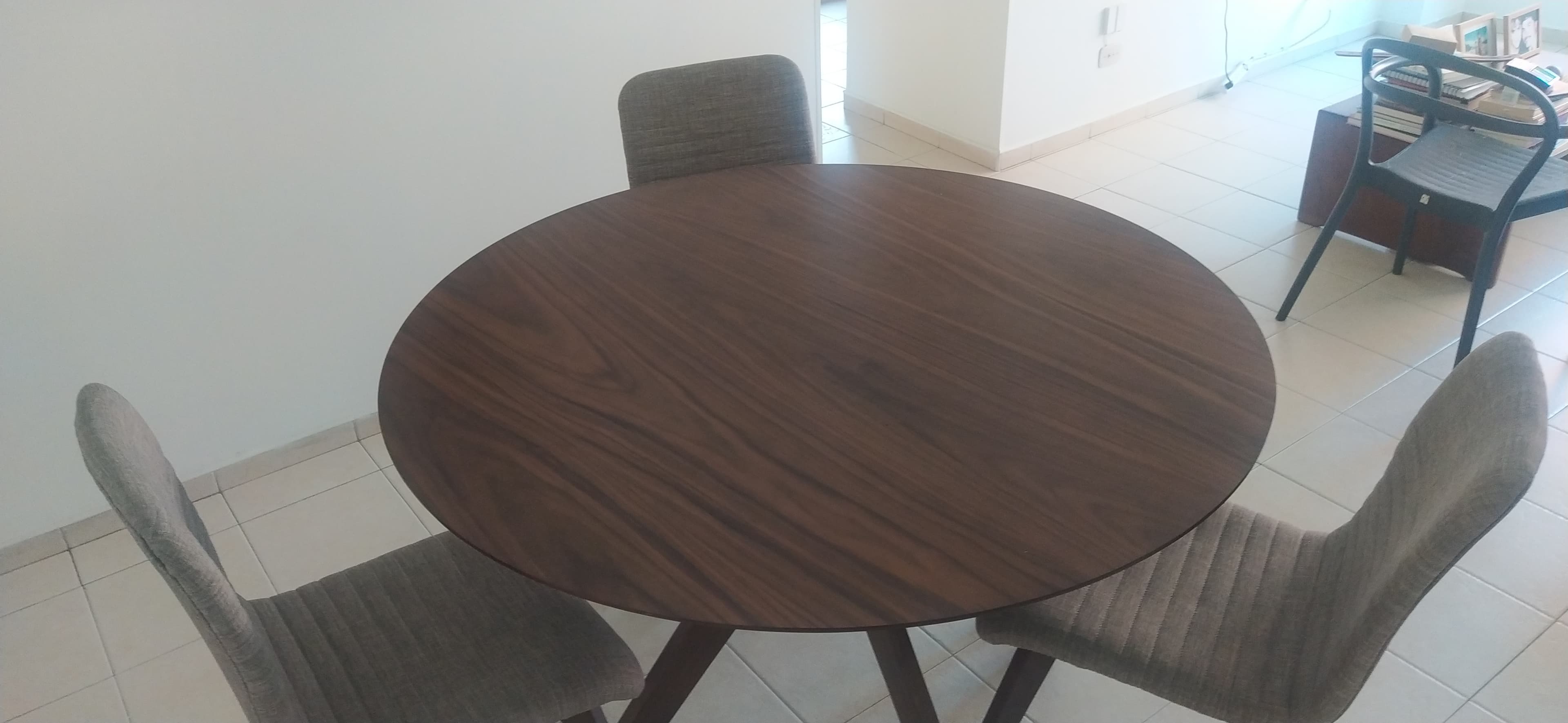 imagen de producto MESA DE COMEDOR 4 PUESTOS