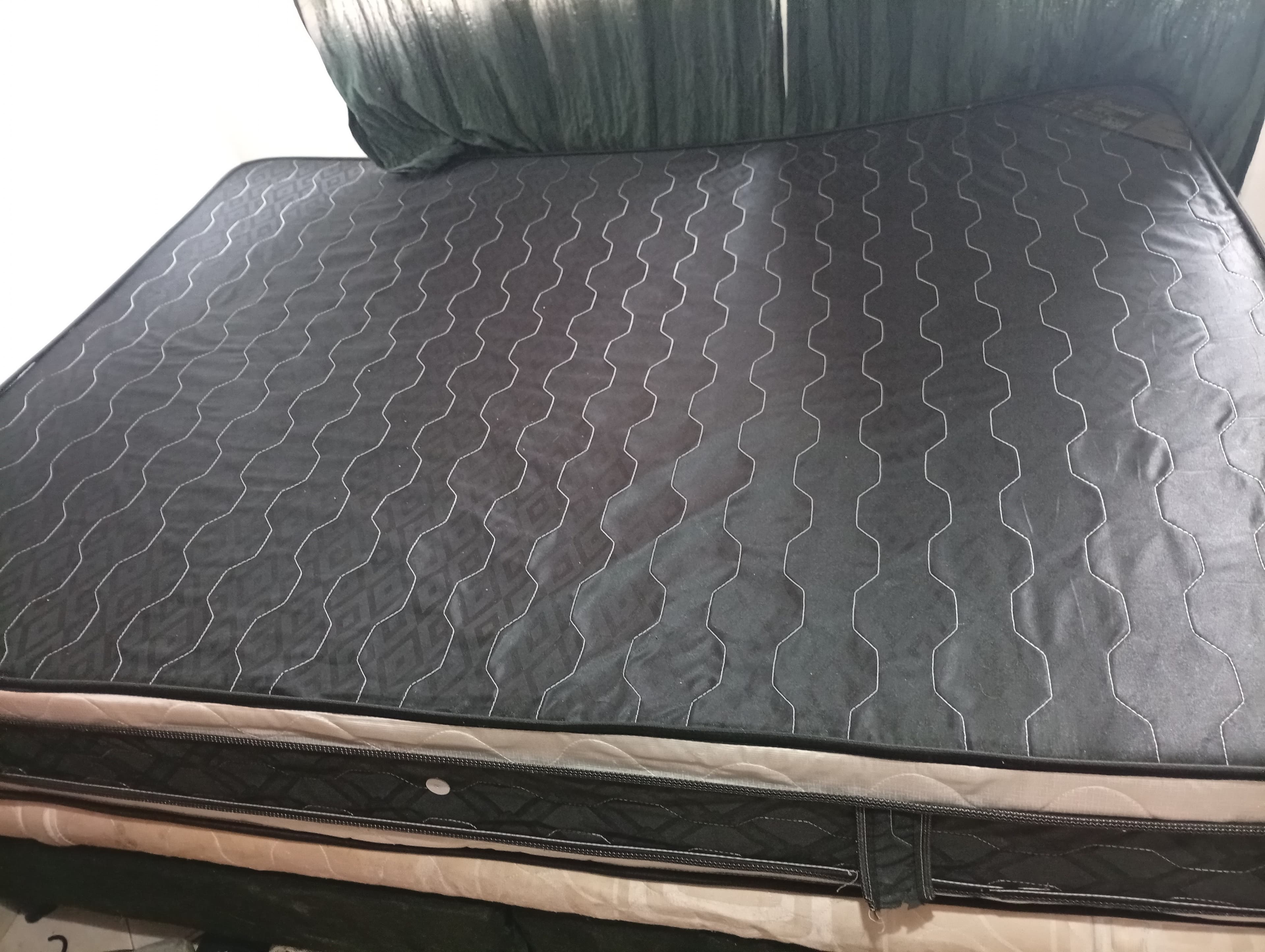 imagen de producto Cama con colchon