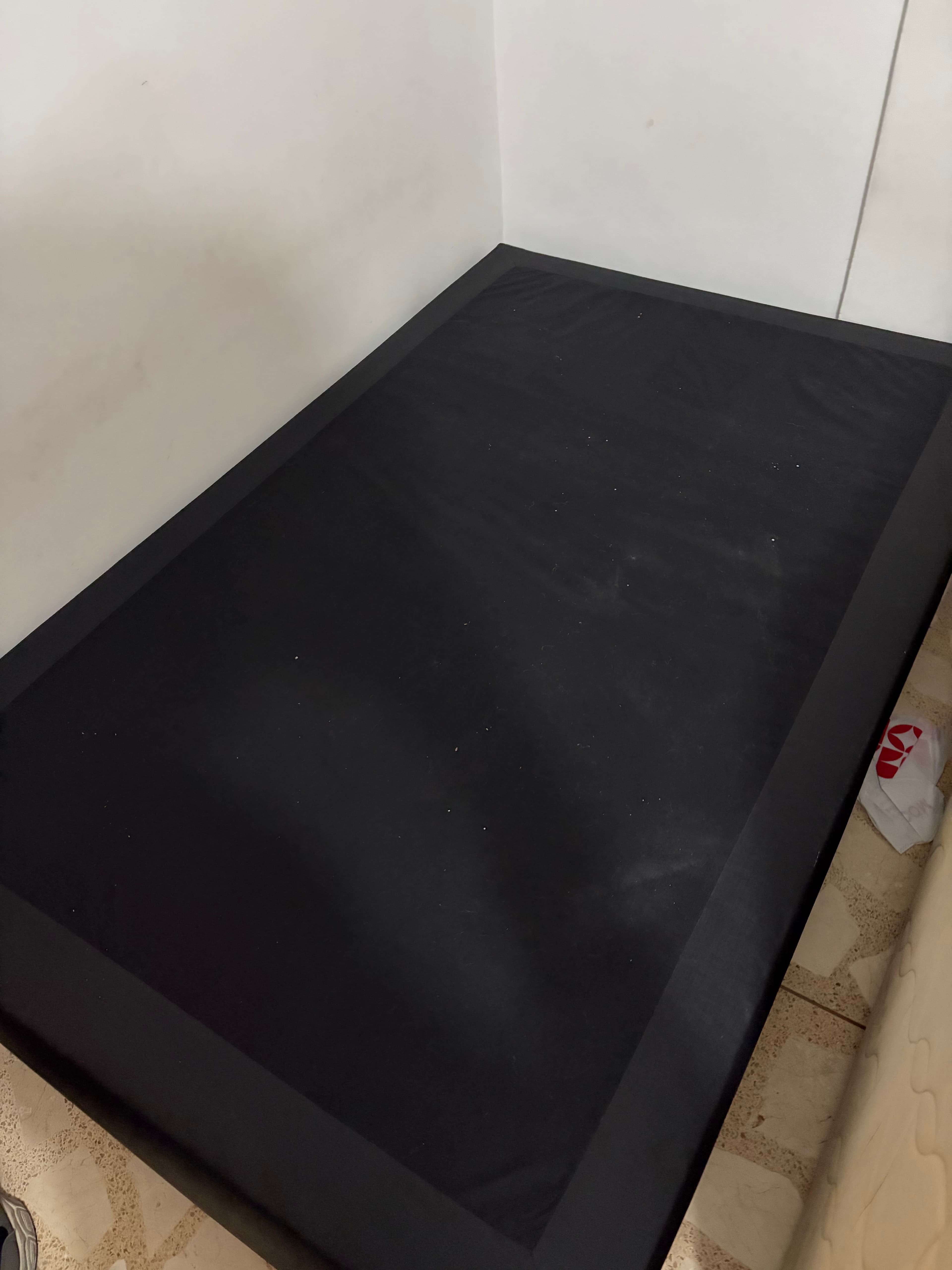 imagen de producto Cama sin colchón