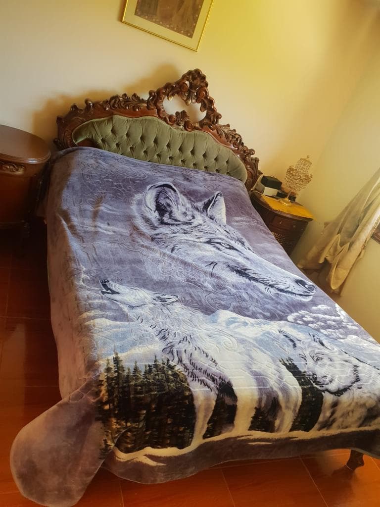 imagen de producto Cama con colchón doble Luis XV