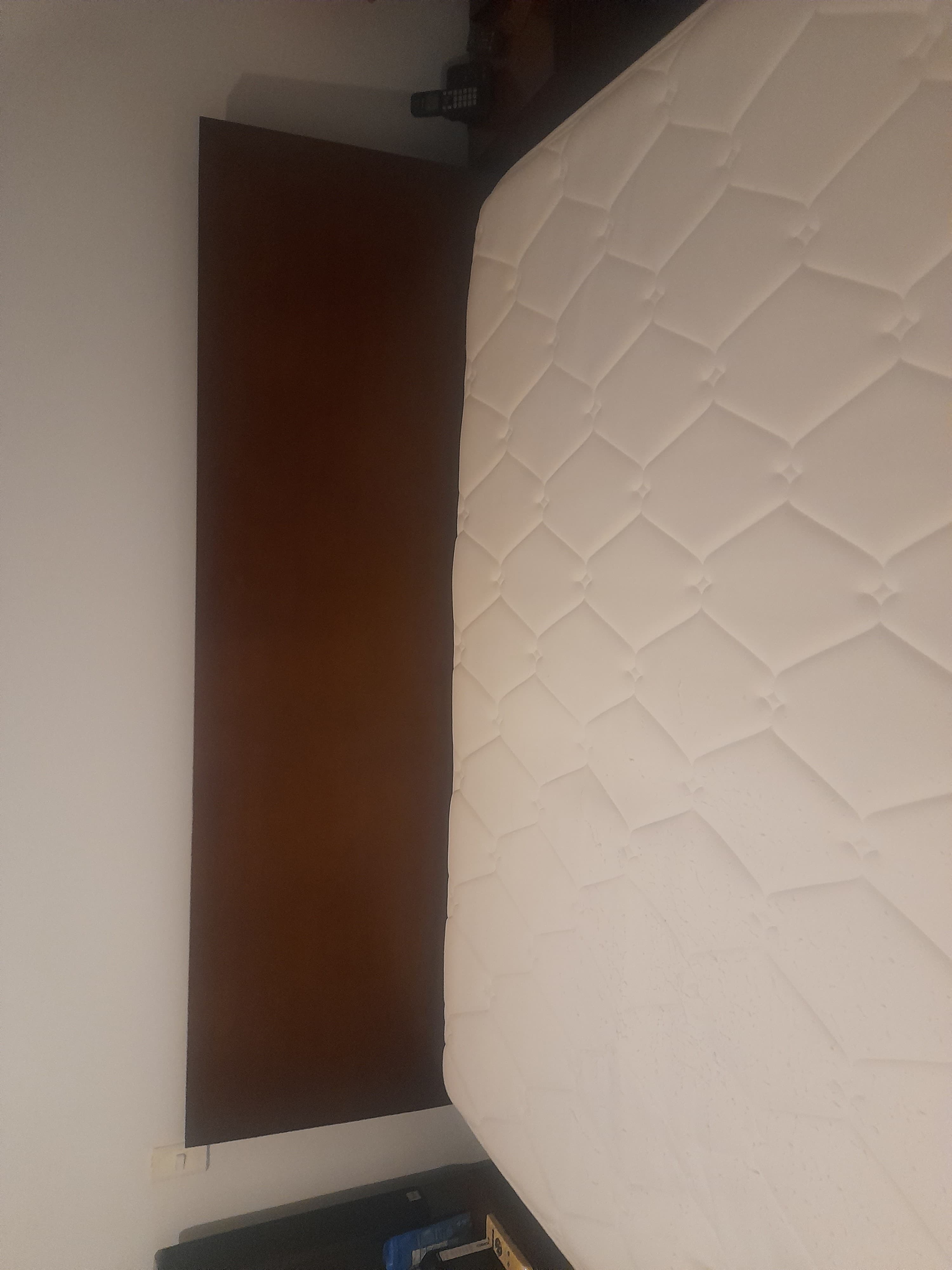 imagen de producto Cama con colchón