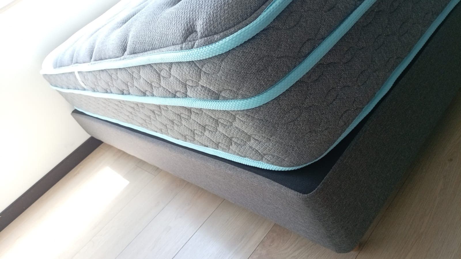imagen de producto Sommier- Cama con colchón