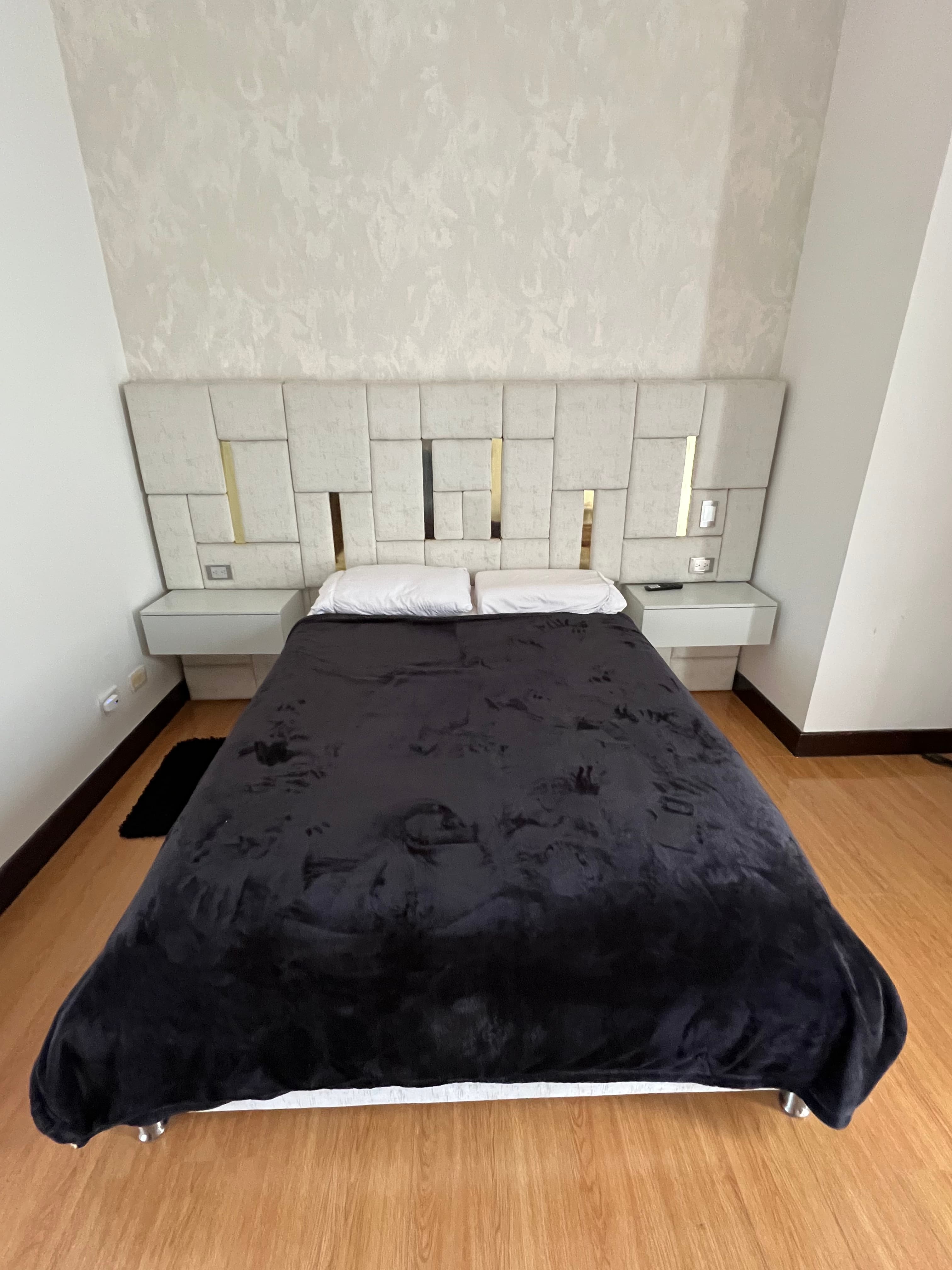 imagen de producto Juego de cuarto con colchon