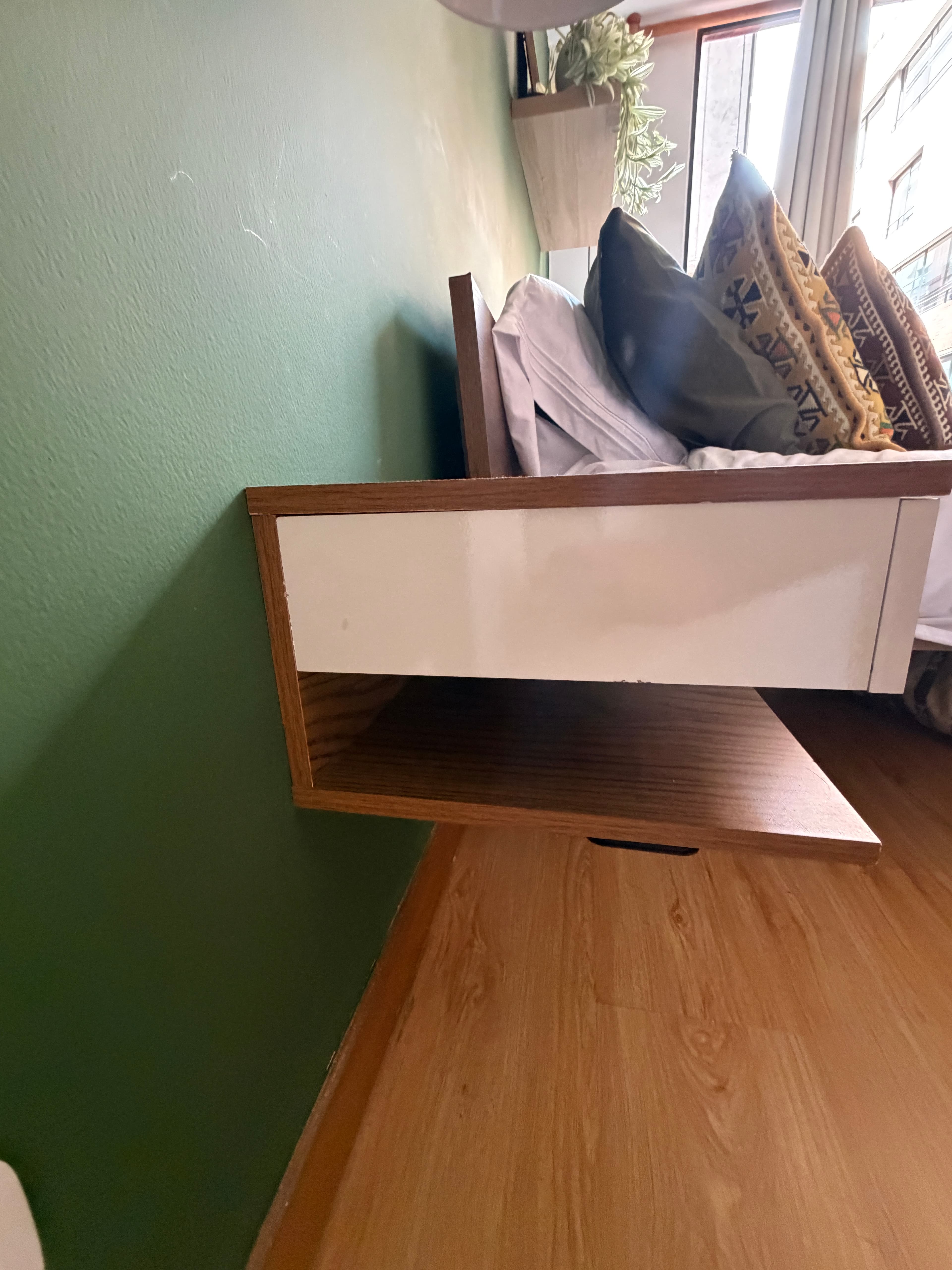 imagen de producto Cama con colchón