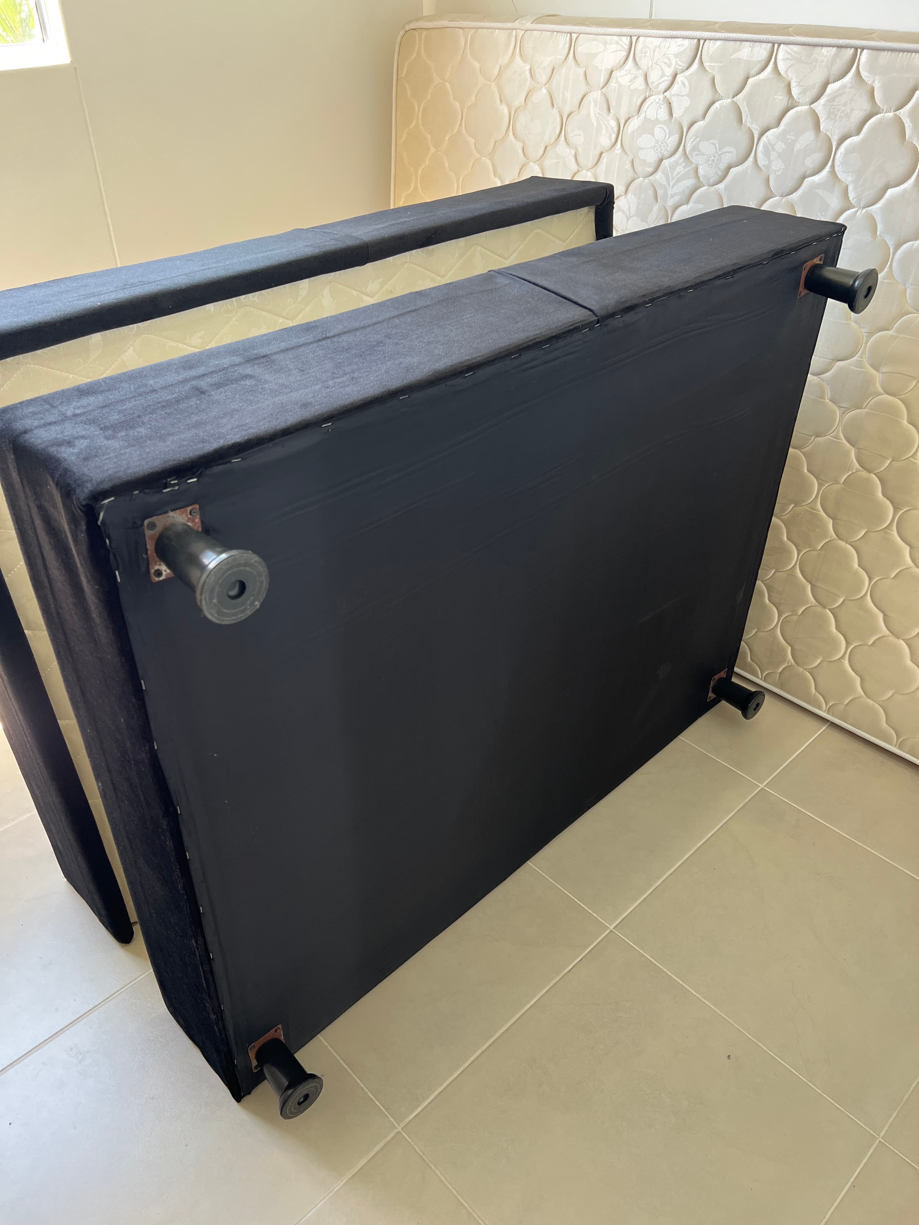 imagen de producto Cama con colchón