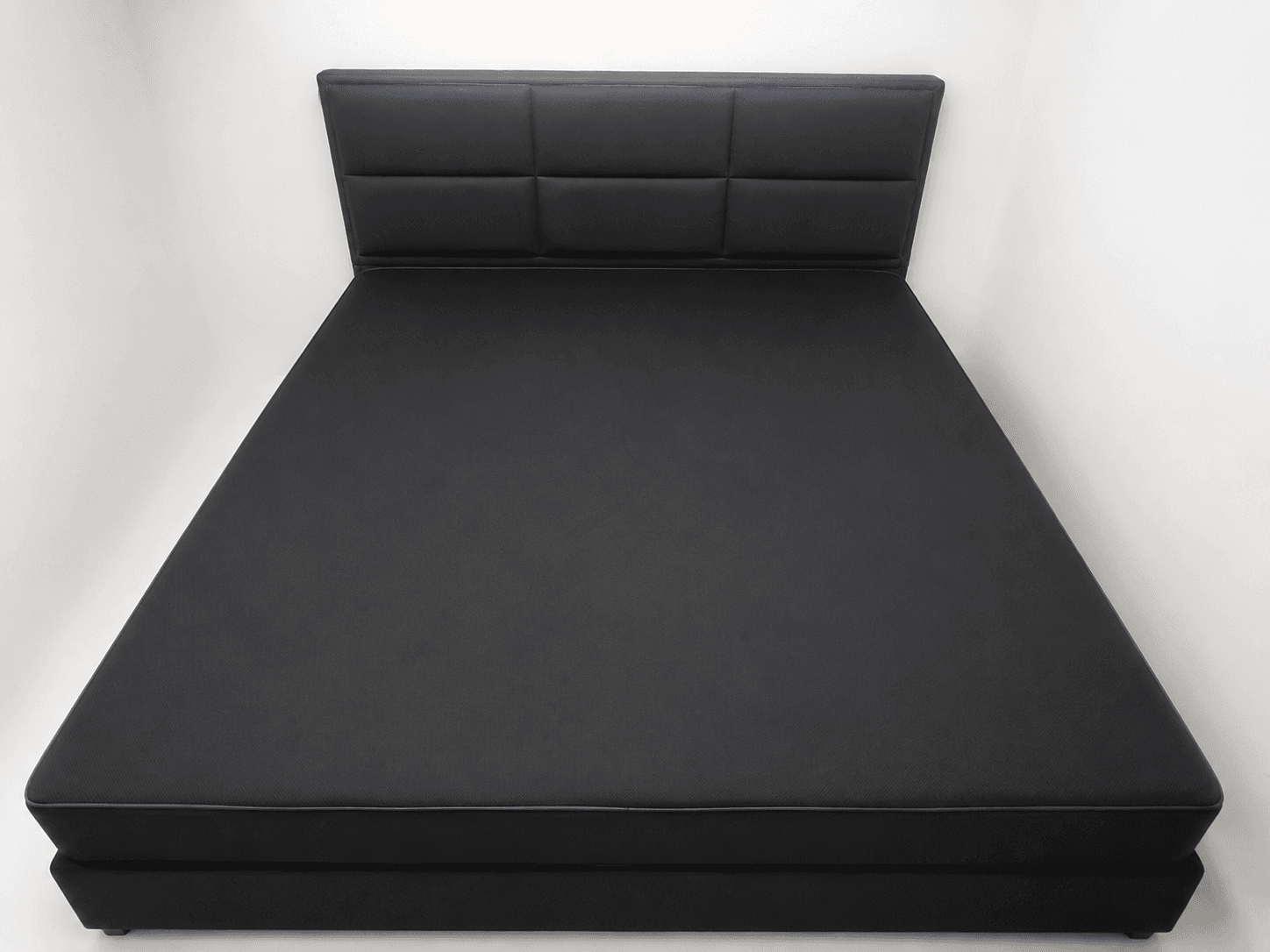 imagen de producto Cama con colchón