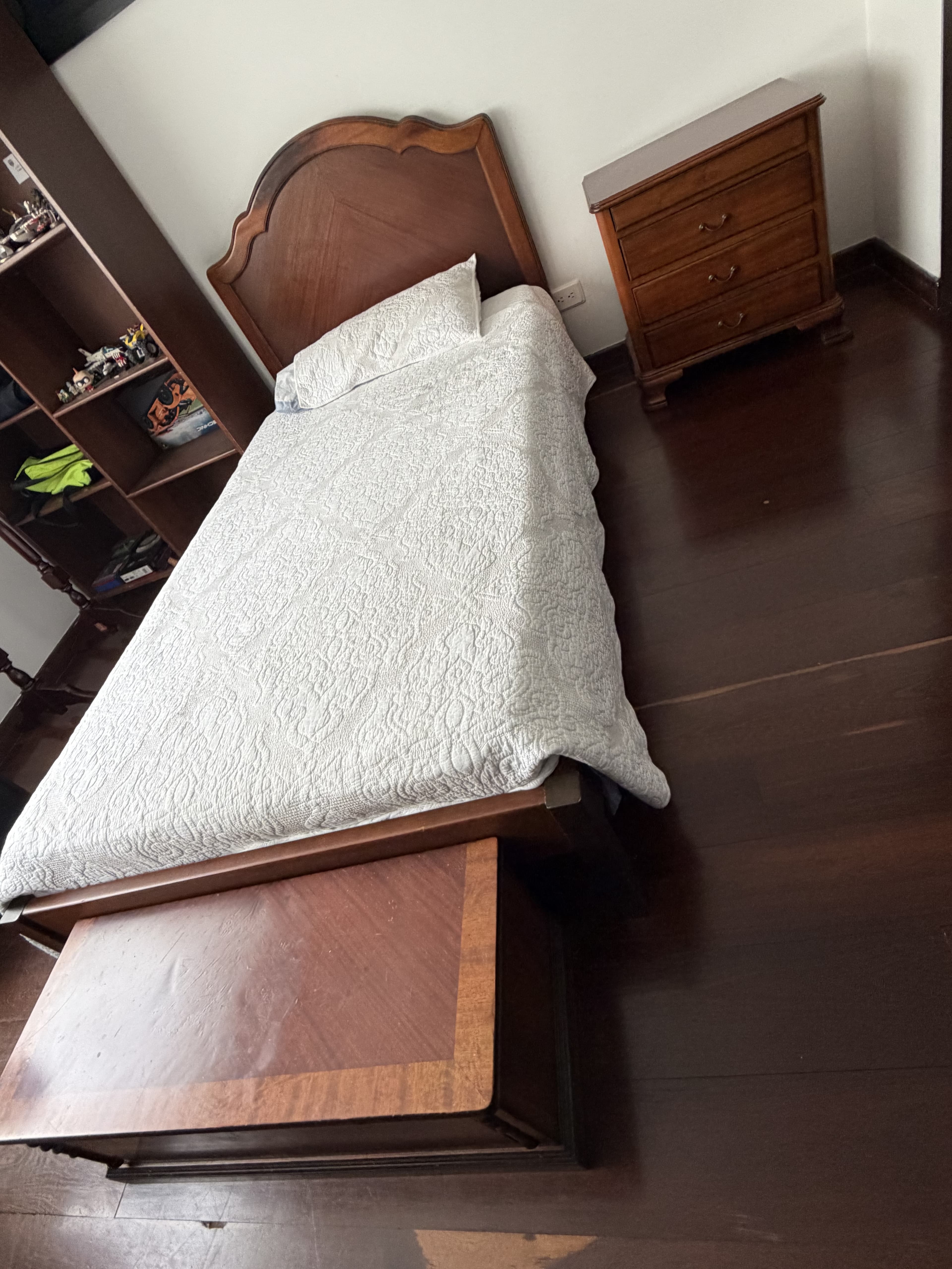 imagen de producto Cama con colchón