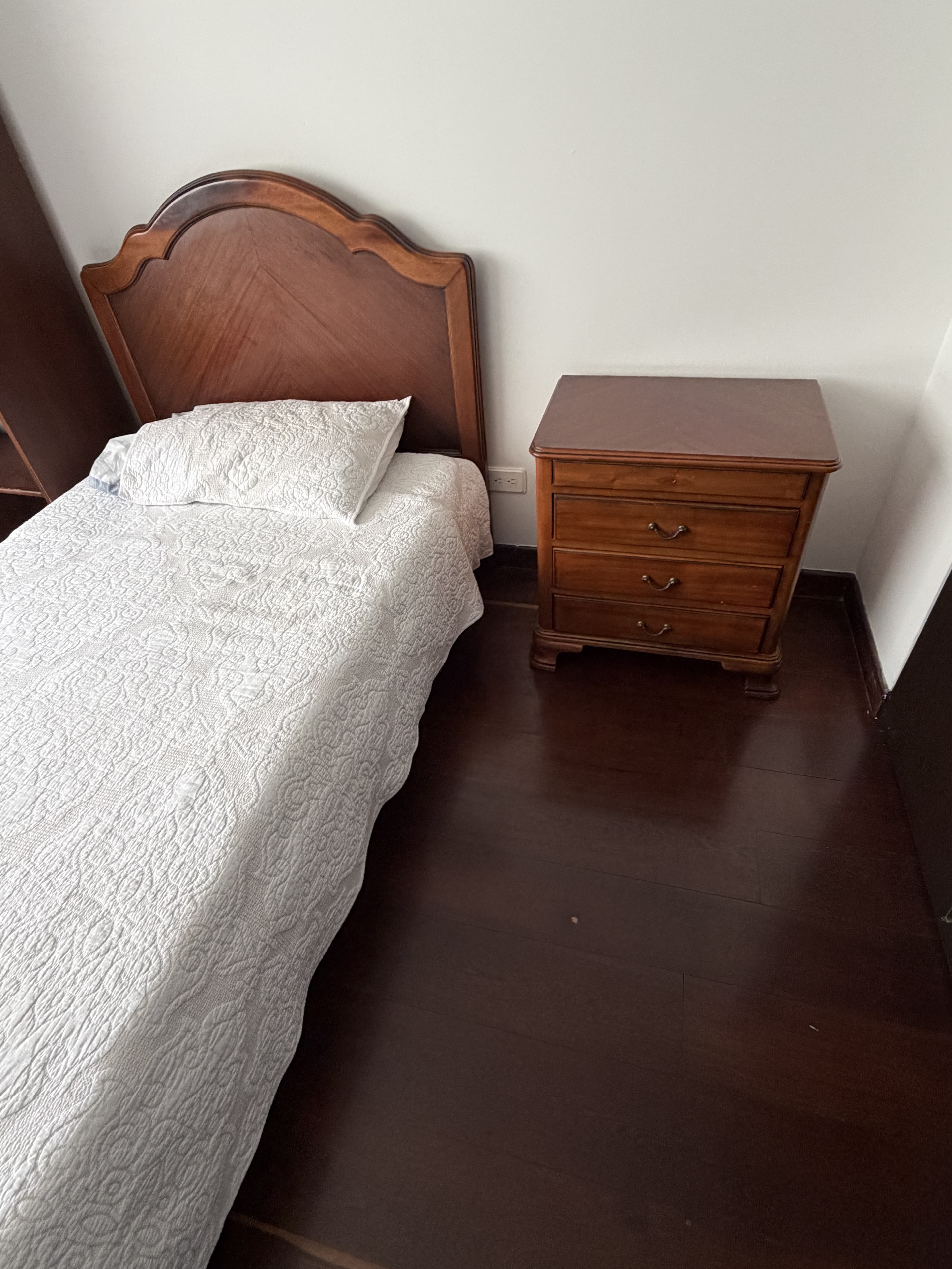 imagen de producto Cama con colchón