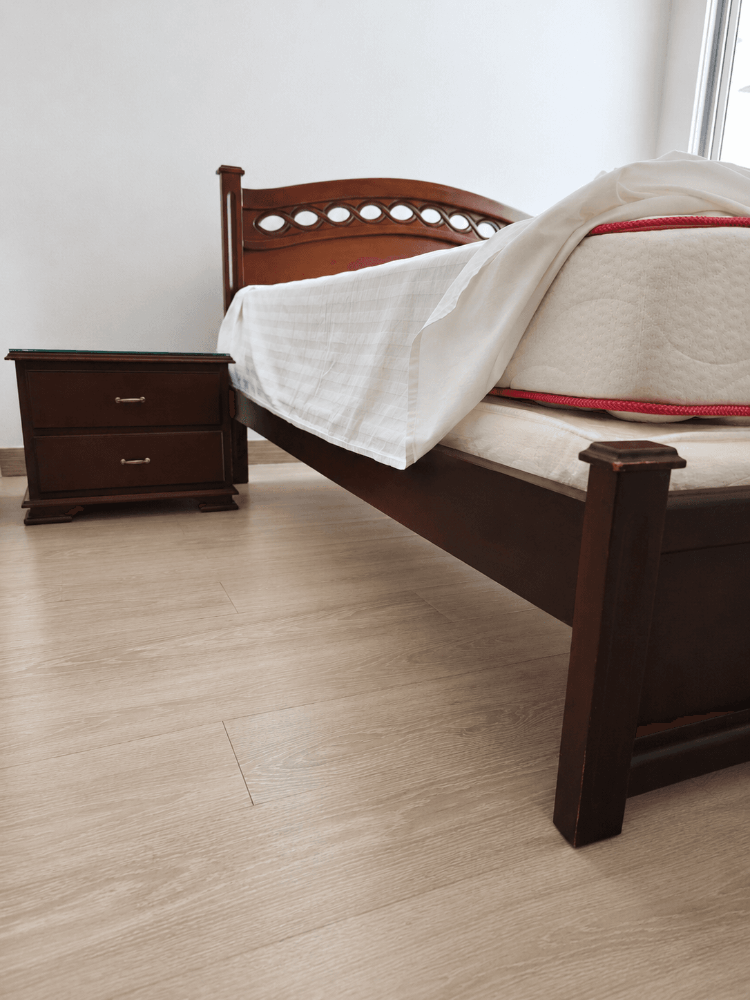 imagen de producto Juego de cama doble en madera