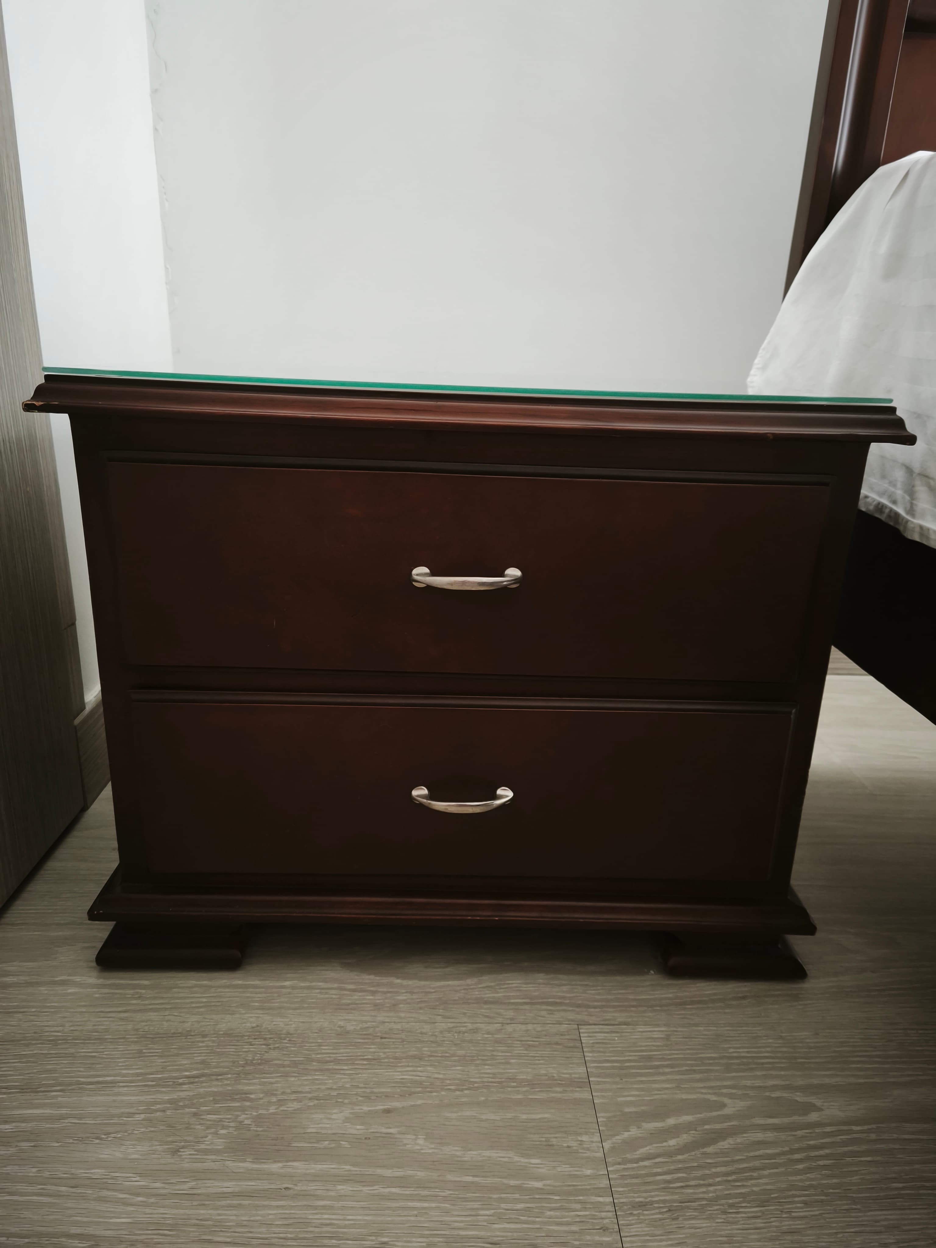 imagen de producto Juego de cama doble en madera